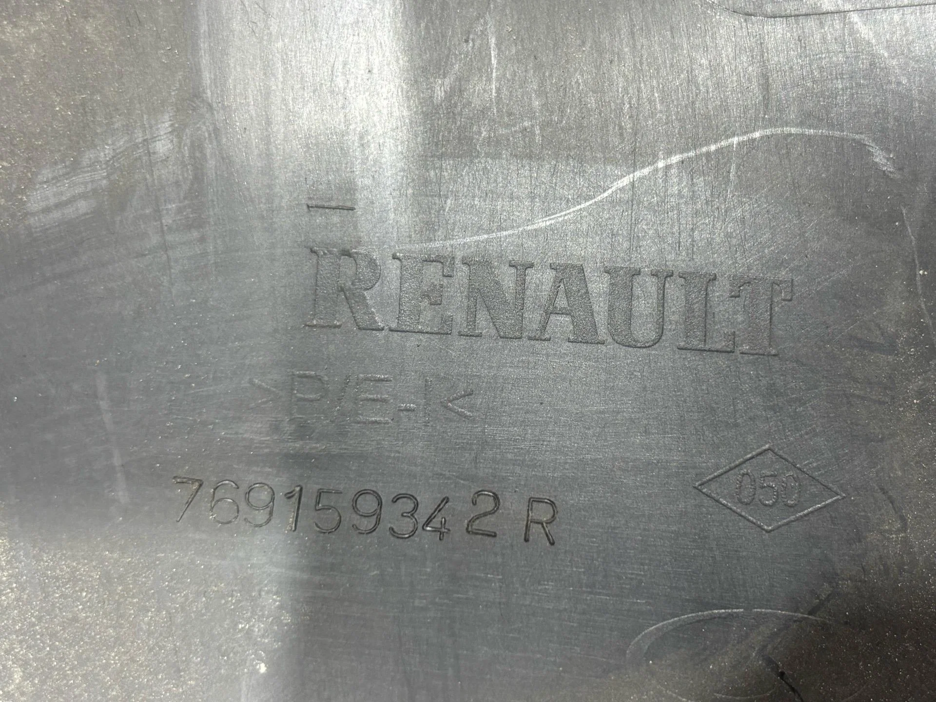 Обшивка центральной стойки правая Renault Logan 2 - миниатюра 10