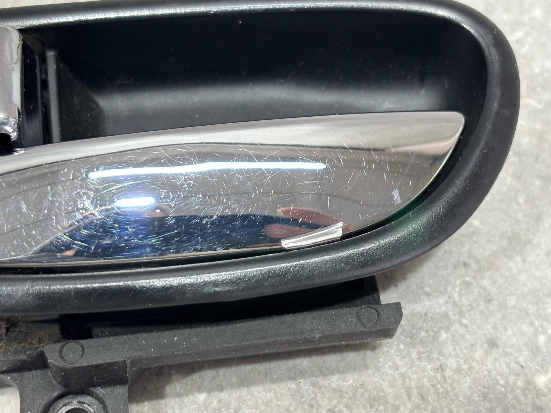 Ручка внутренняя двери левой Hyundai Elantra 4 HD - миниатюра 2