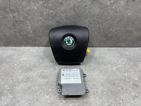 Подушка безопасности водителя Skoda Fabia 1 рест.