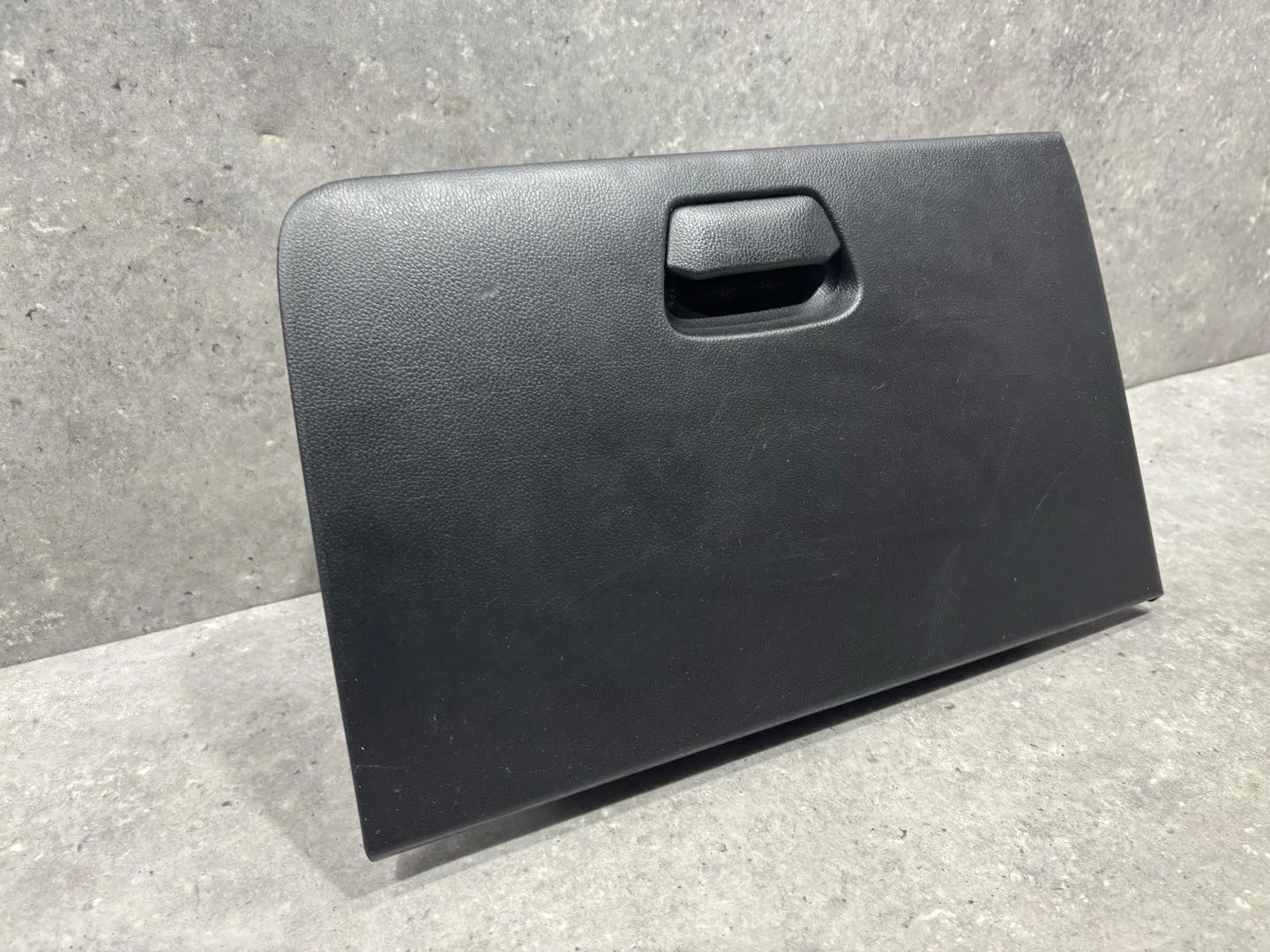 Бардачок Kia Rio 3 рест. QB 2017 845104X000WK - миниатюра 3