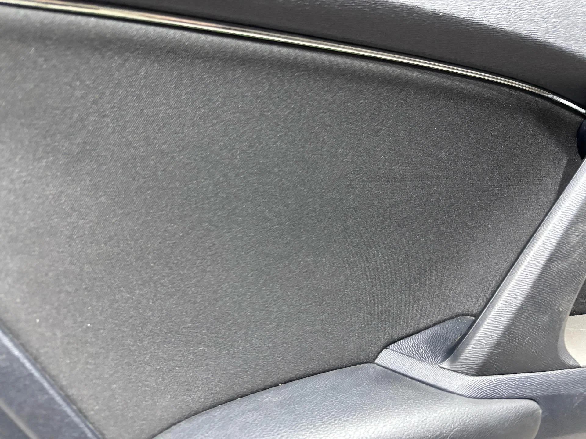 Обшивка двери задней левой Toyota Avensis 3 T270 - миниатюра 4