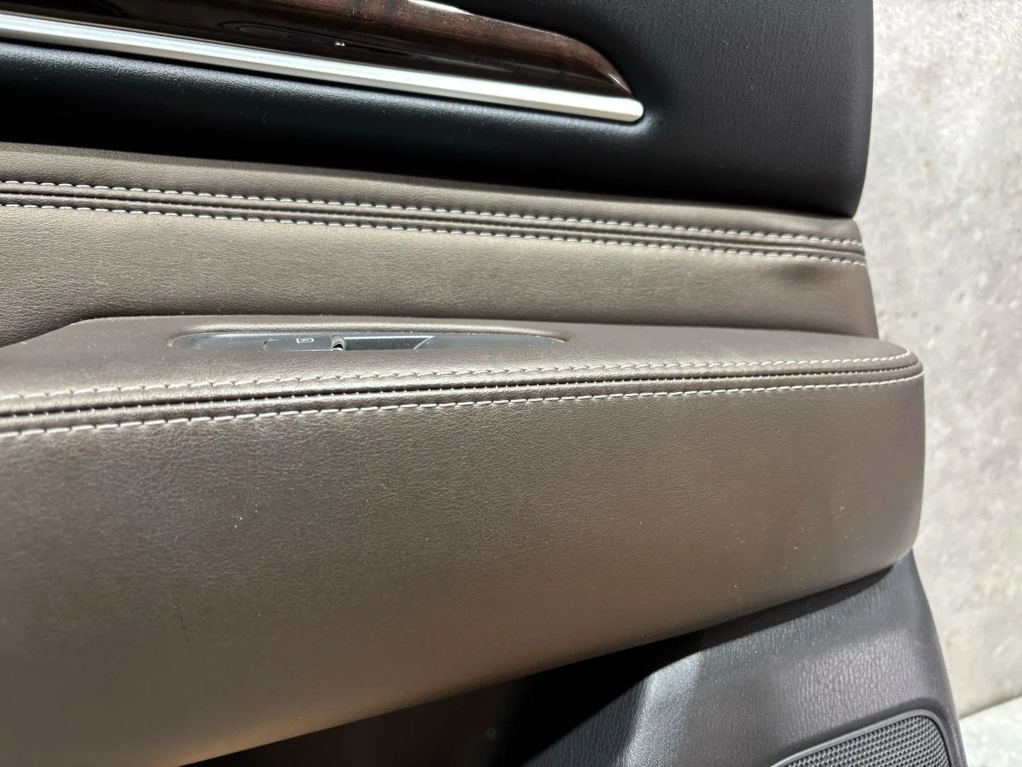 Обшивка двери задней левой Infiniti QX60 1 рест. - миниатюра 5