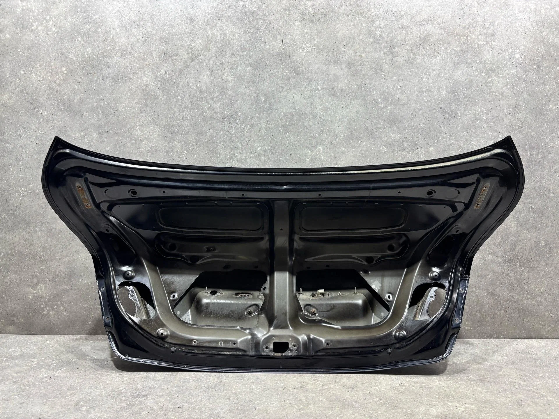 Крышка багажника Toyota Camry 7 XV40 ACV40 2007 - миниатюра 7