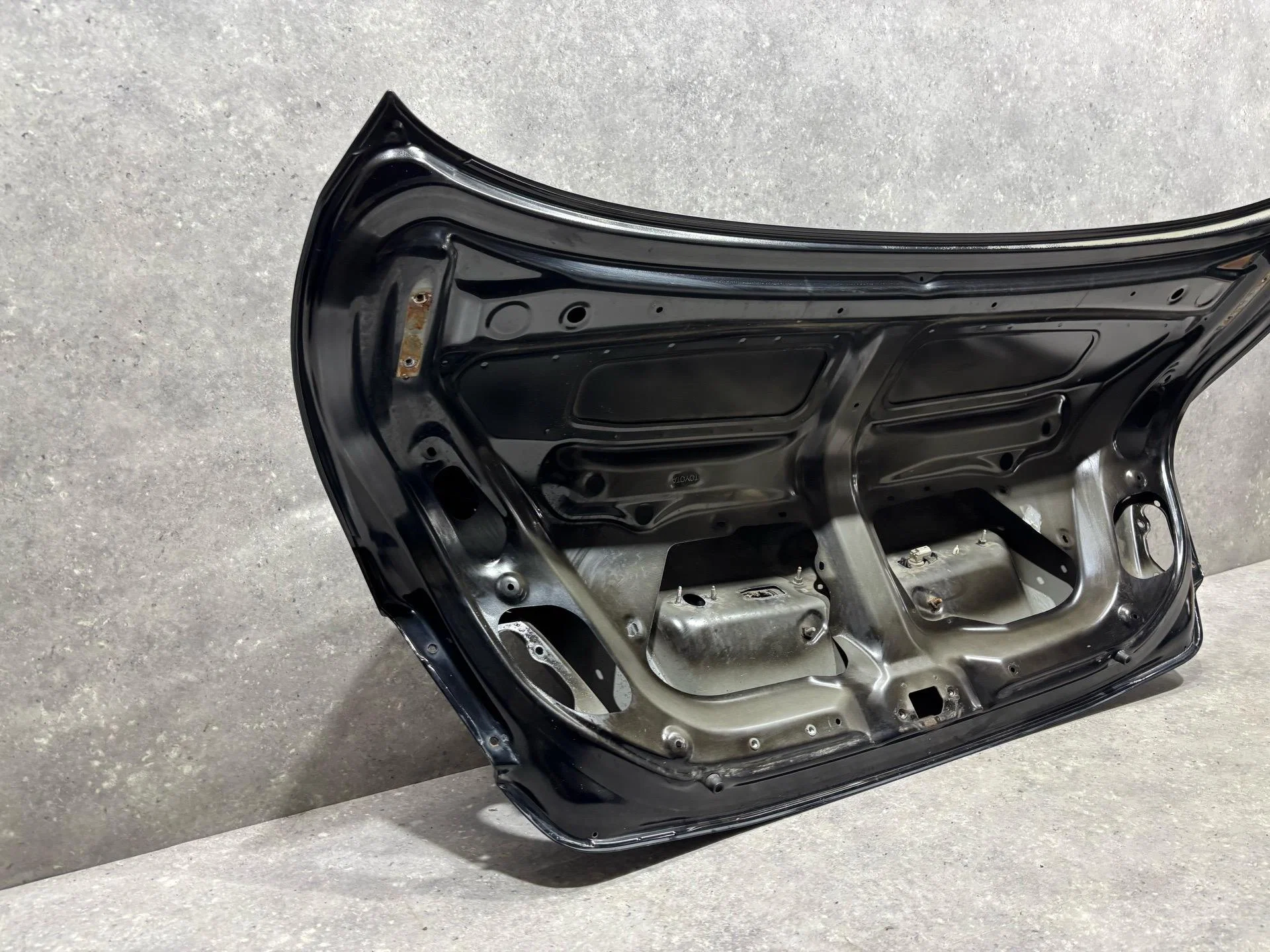 Крышка багажника Toyota Camry 7 XV40 ACV40 2007 - миниатюра 8