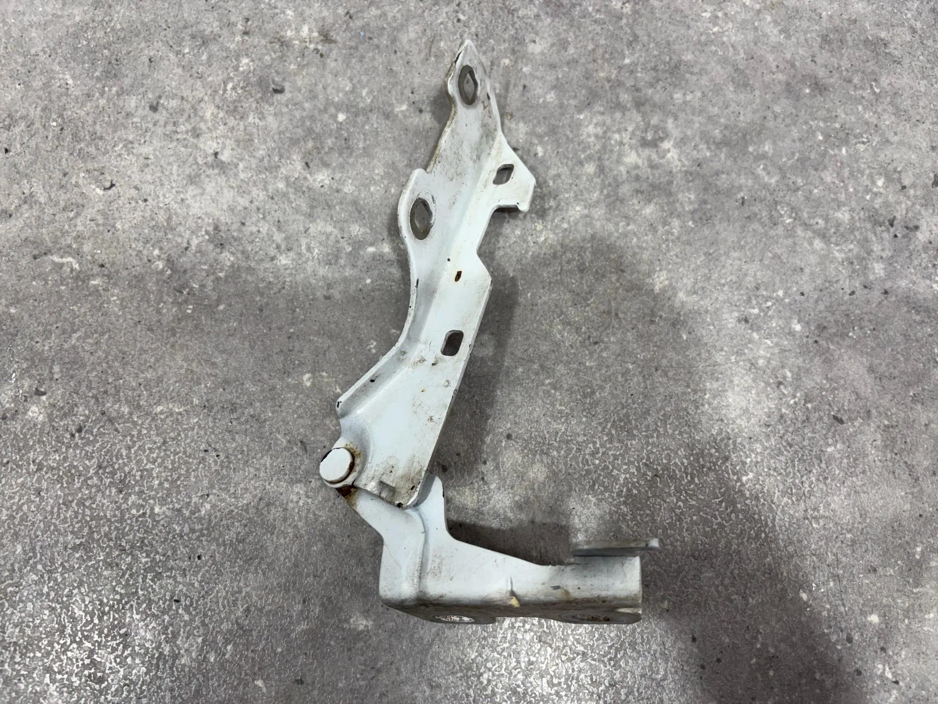 Петля капота левая Renault Symbol 2 LU01 2010 - миниатюра 4