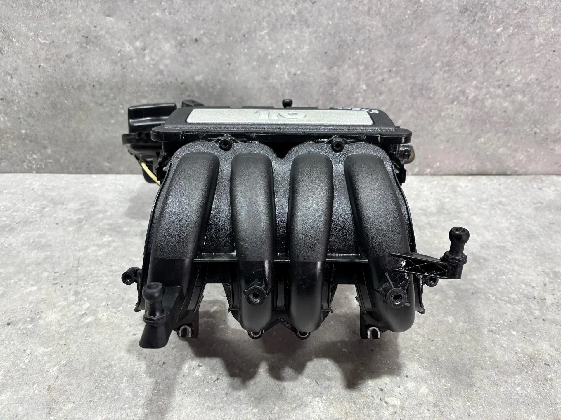 Впускной коллектор Skoda Octavia 2 рест. 1Z3 2013 - миниатюра 2