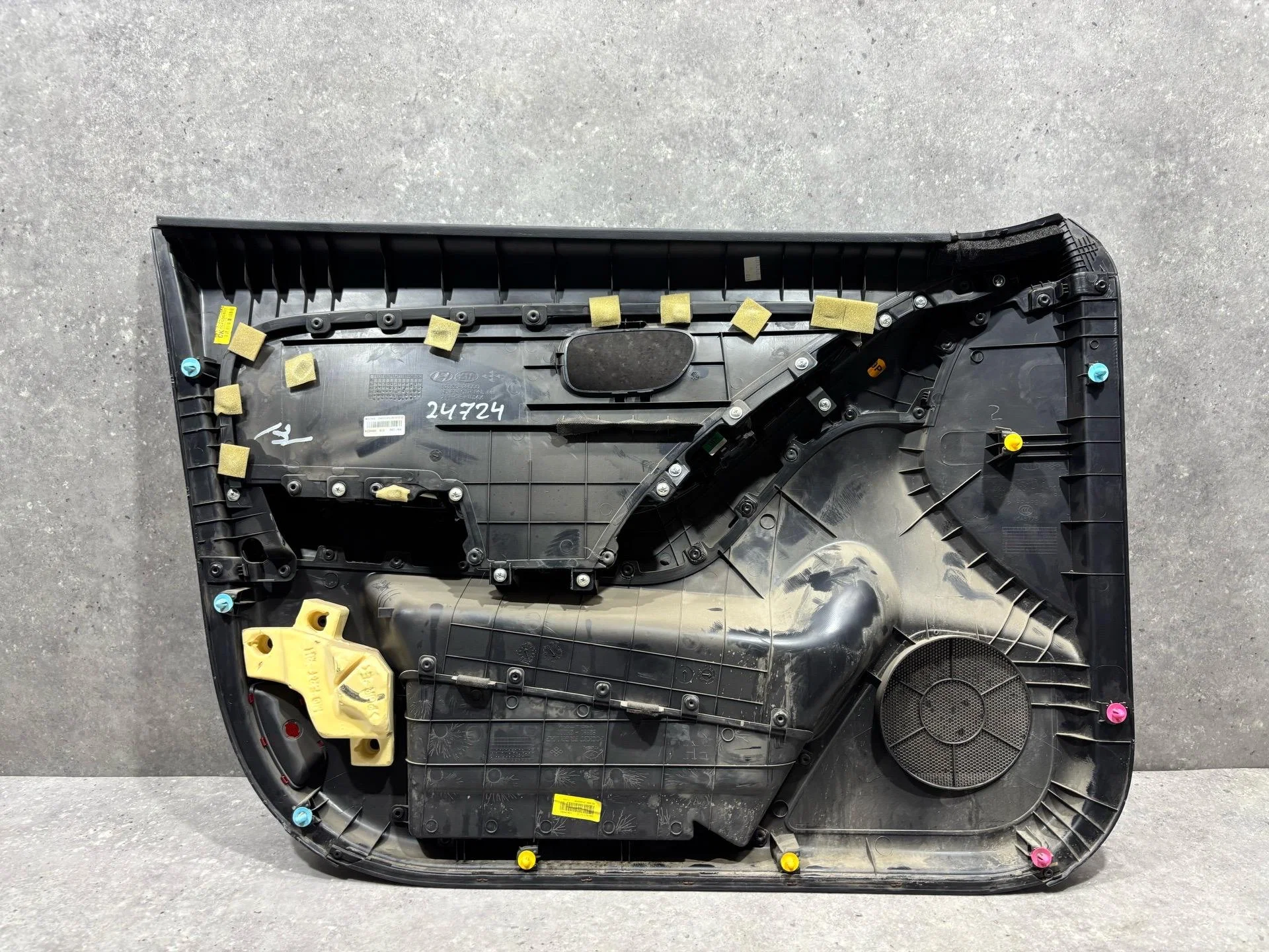 Обшивка двери передней правой Hyundai Elantra 4 HD - миниатюра 6