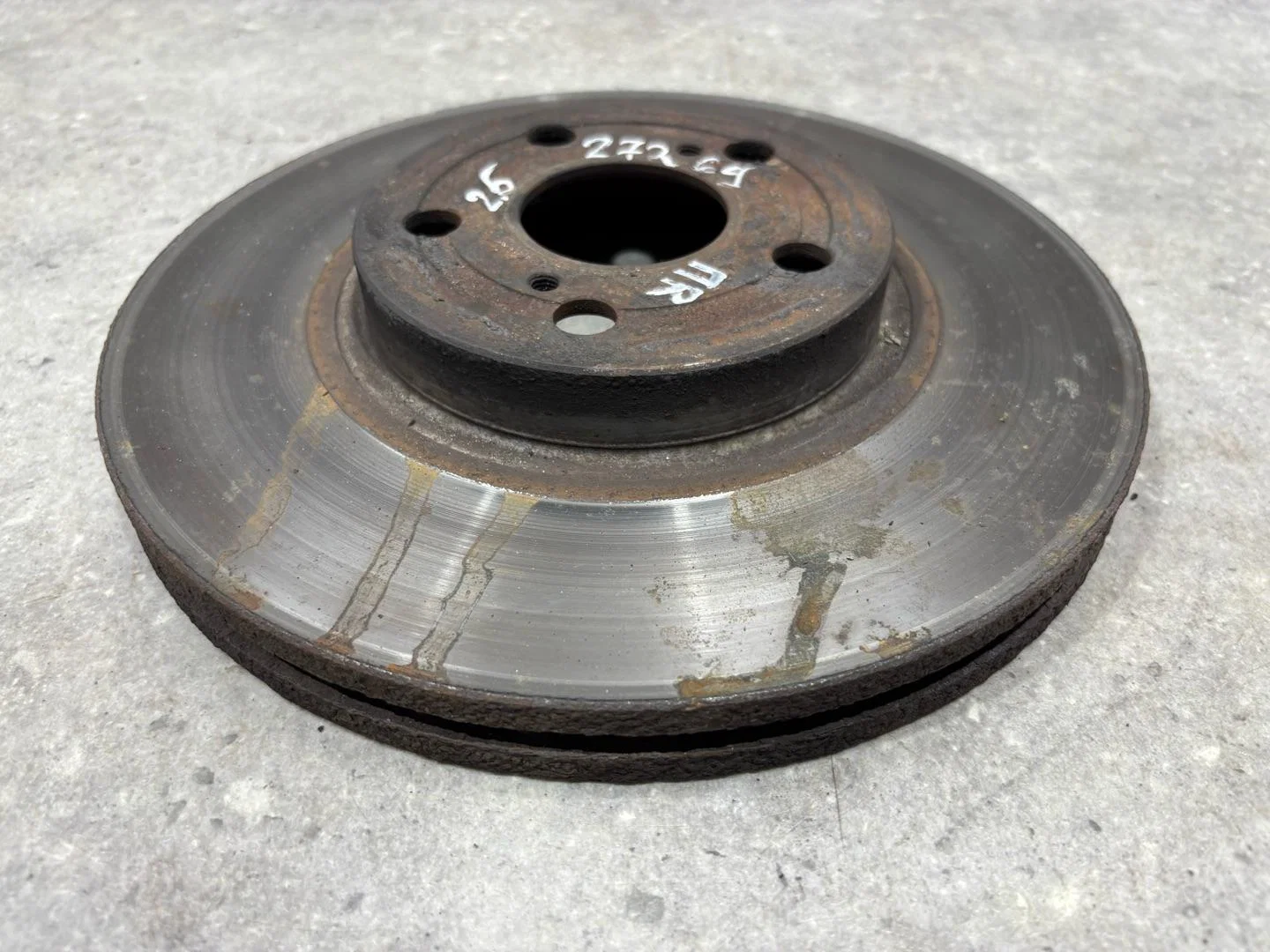 Диск тормозной передний Toyota Avensis 4351205040 - миниатюра 2