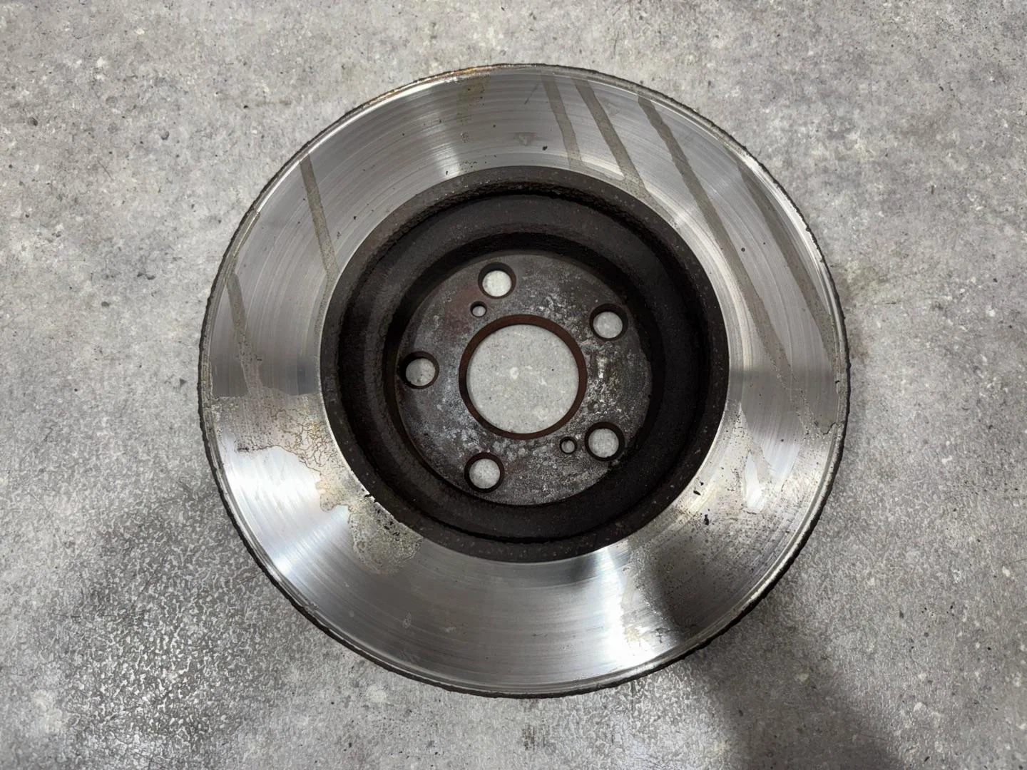 Диск тормозной передний Toyota Avensis 4351205040 - миниатюра 4