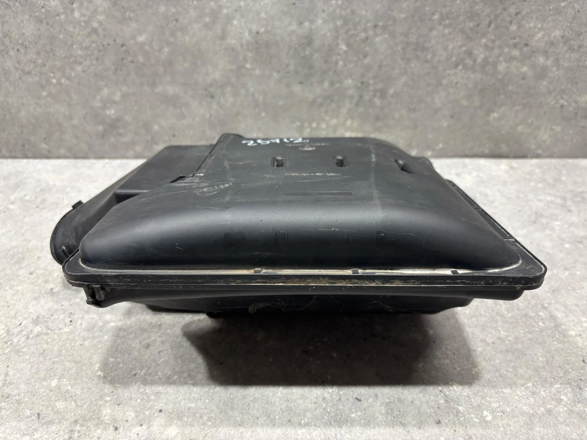 Корпус воздушногo фильтра Renault Symbol 2 LU01 - миниатюра 3