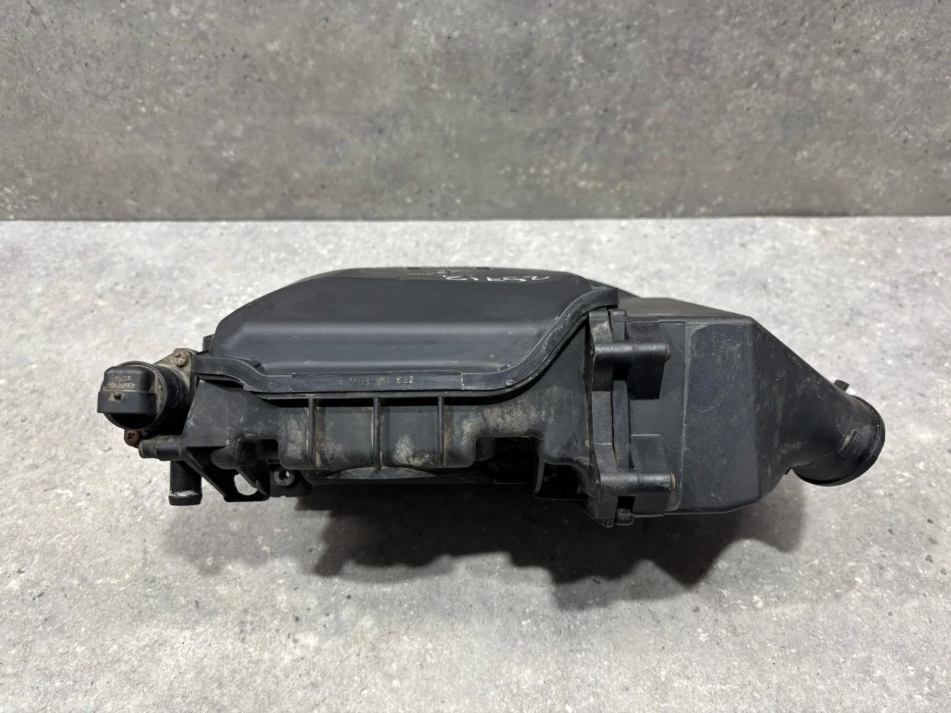 Корпус воздушногo фильтра Renault Symbol 2 LU01 - миниатюра 5