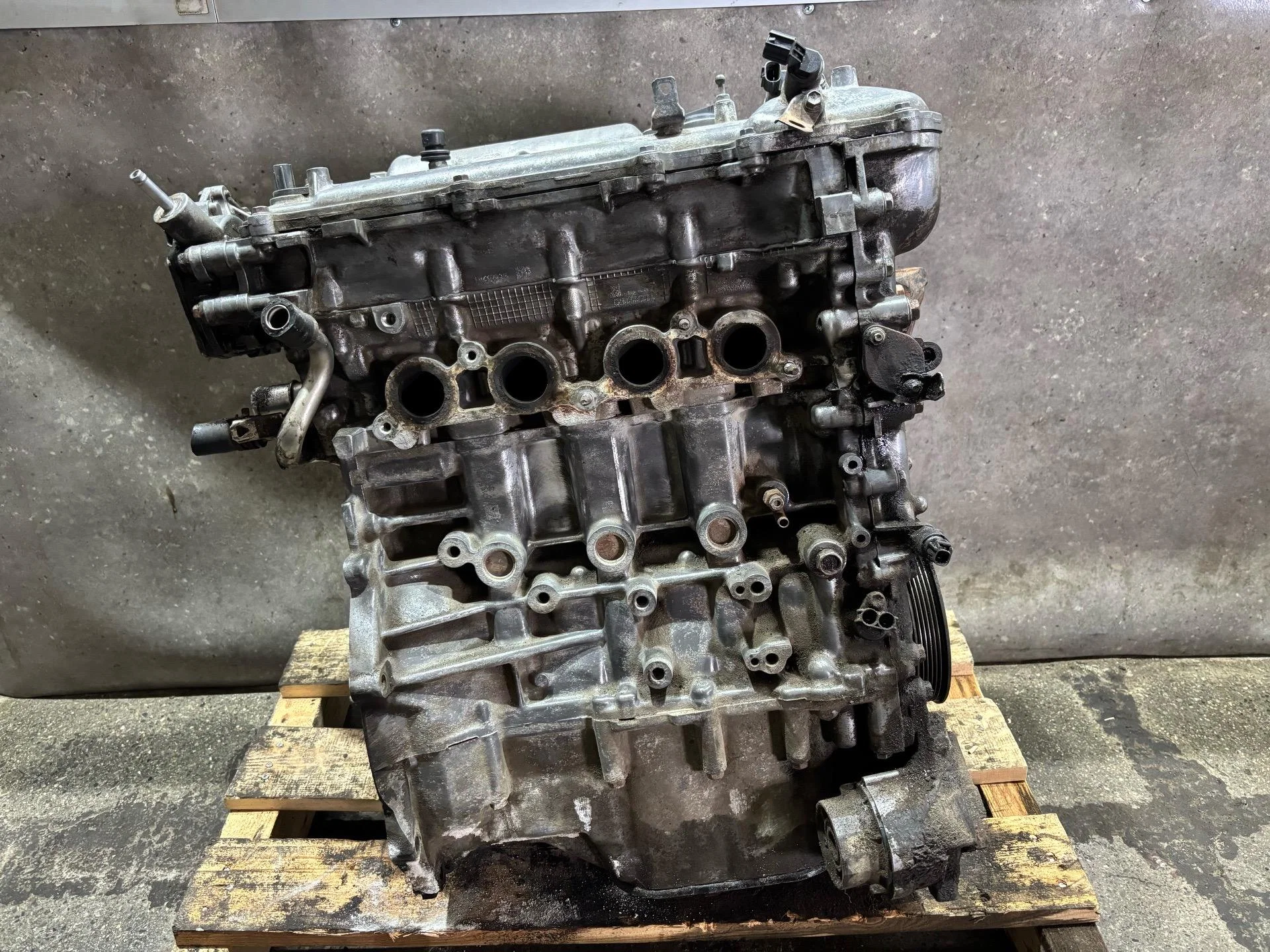 Двигатель 2ZR-FAE Toyota Avensis 3 T270 ADT270 - миниатюра 4