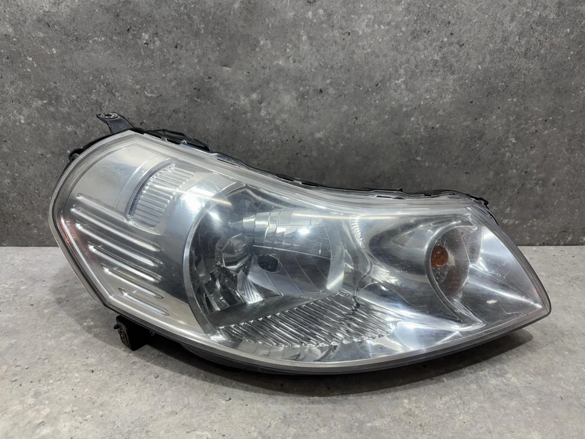 Фара правая Suzuki SX4 1 YA21S 2008 3512080J61 - миниатюра 5