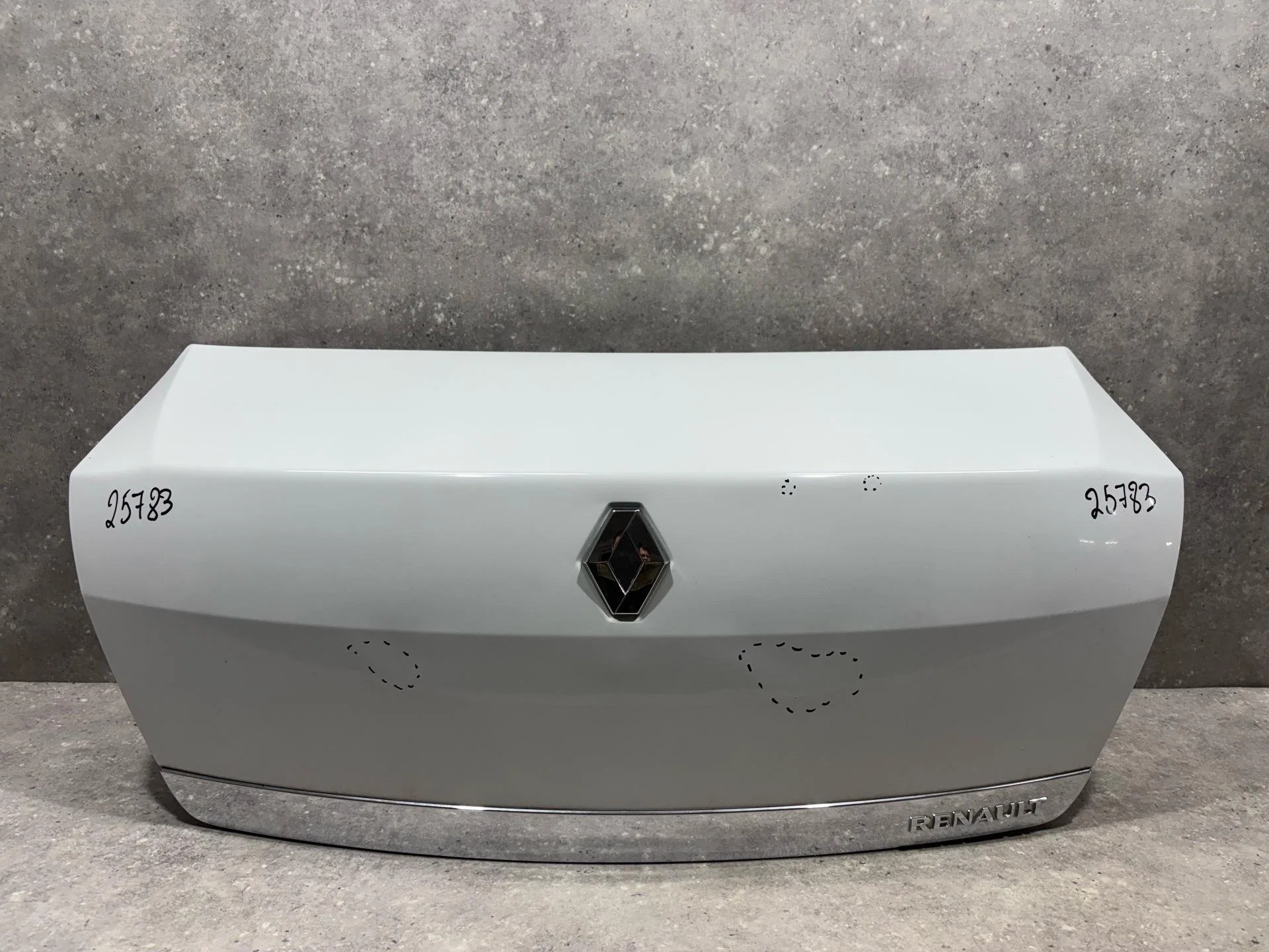 Крышка багажника Renault Symbol 2 LU01 2010 - изображение 1