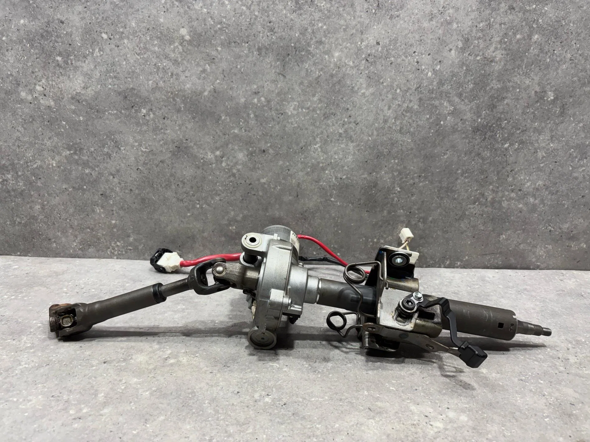 Рулевая колонка Toyota Avensis 3 T270 ADT270 2010 - миниатюра 6