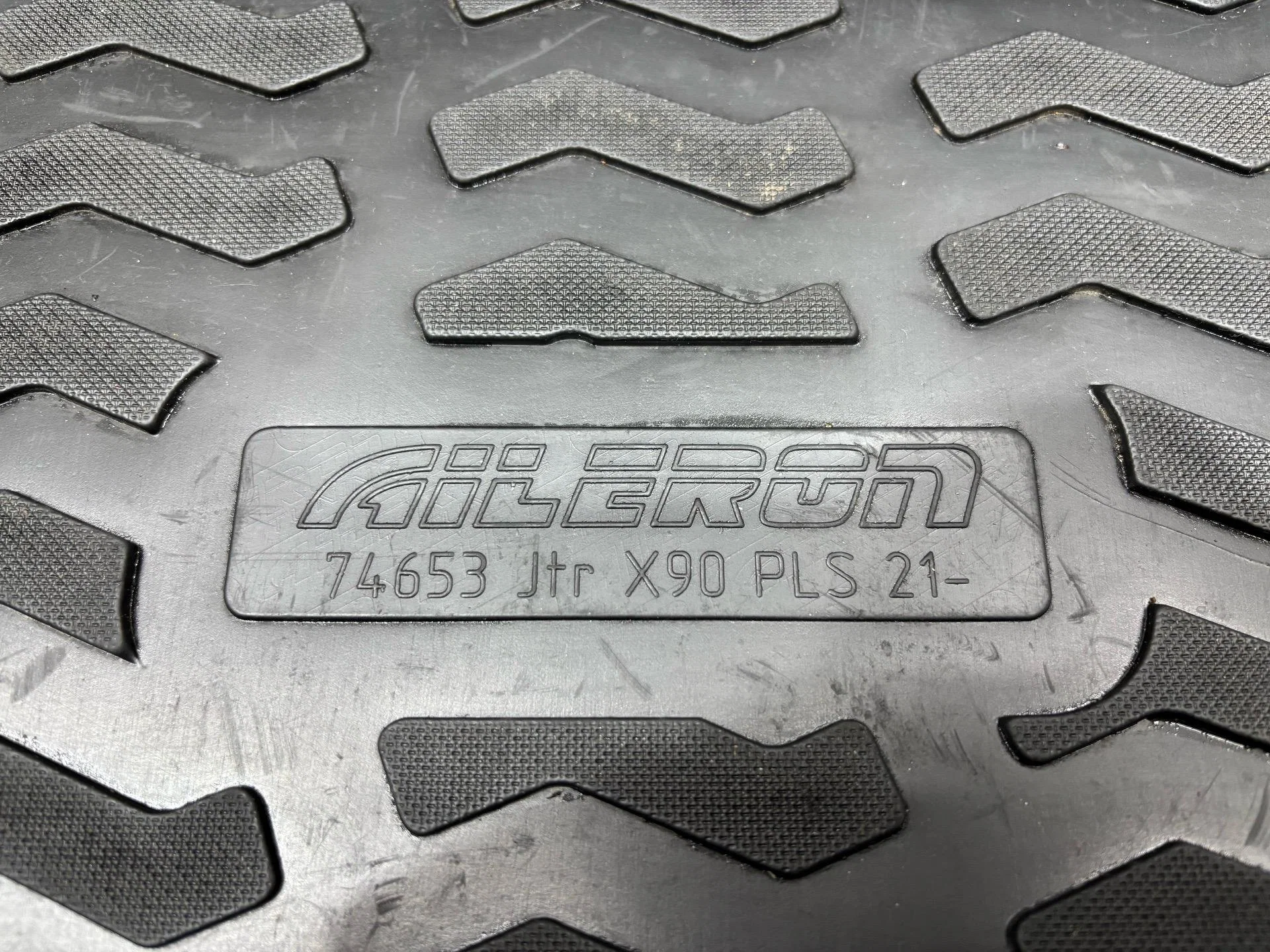 Ковер багажника Jetour X90 Plus 1 2023 - миниатюра 6