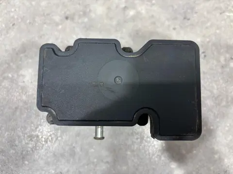 Блок ABS Renault Logan 2 L8 2017 476600587R