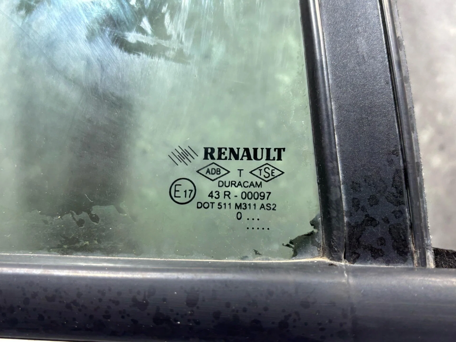 Дверь задняя правая Renault Symbol 2 LU01 2010 - миниатюра 8