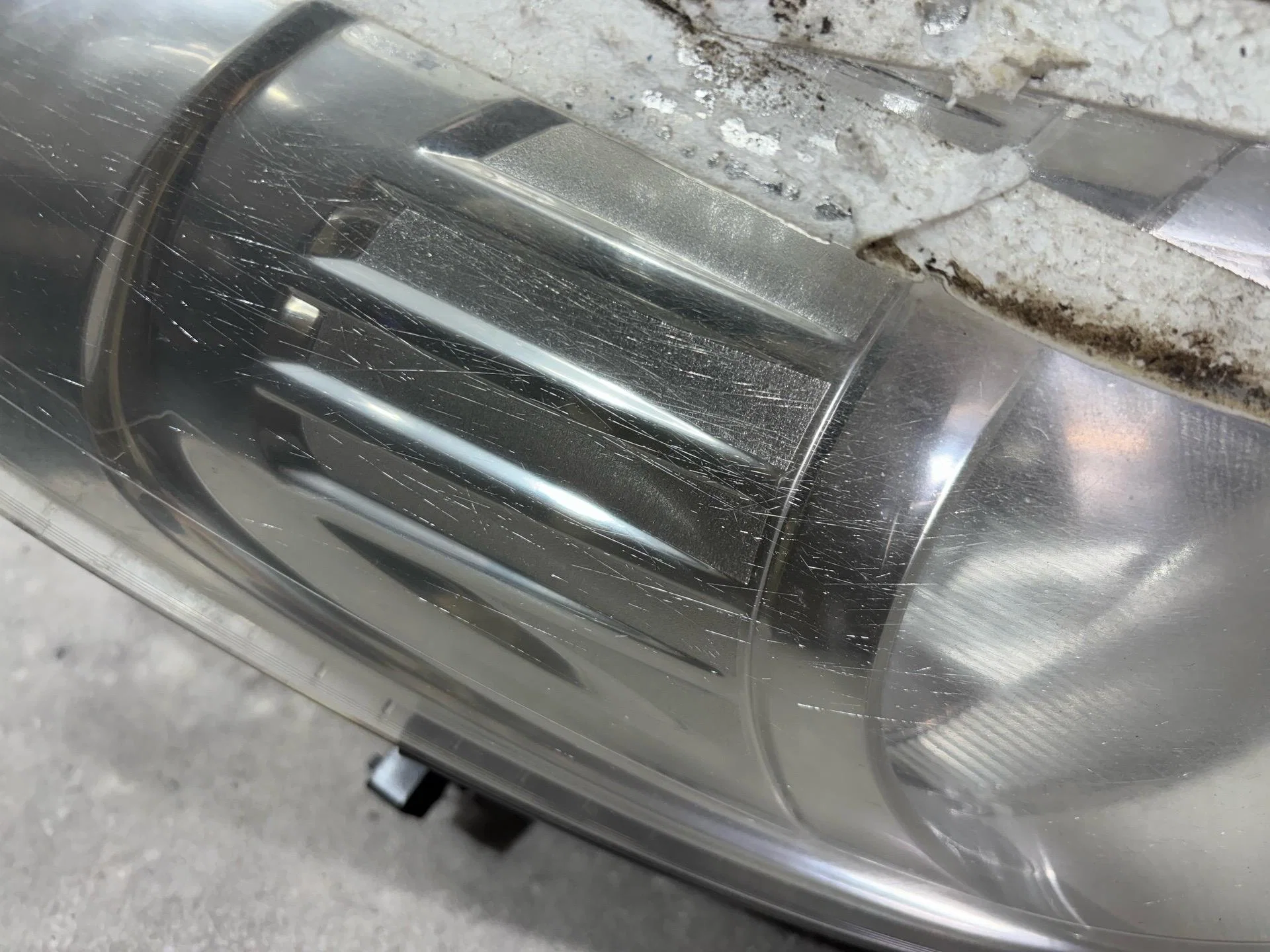 Фара правая Renault Symbol 2 LU01 2010 260105157R - миниатюра 4