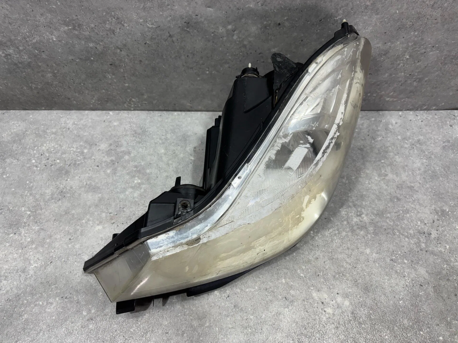 Фара левая Renault Symbol 2 LU01 2010 260606079R - миниатюра 2