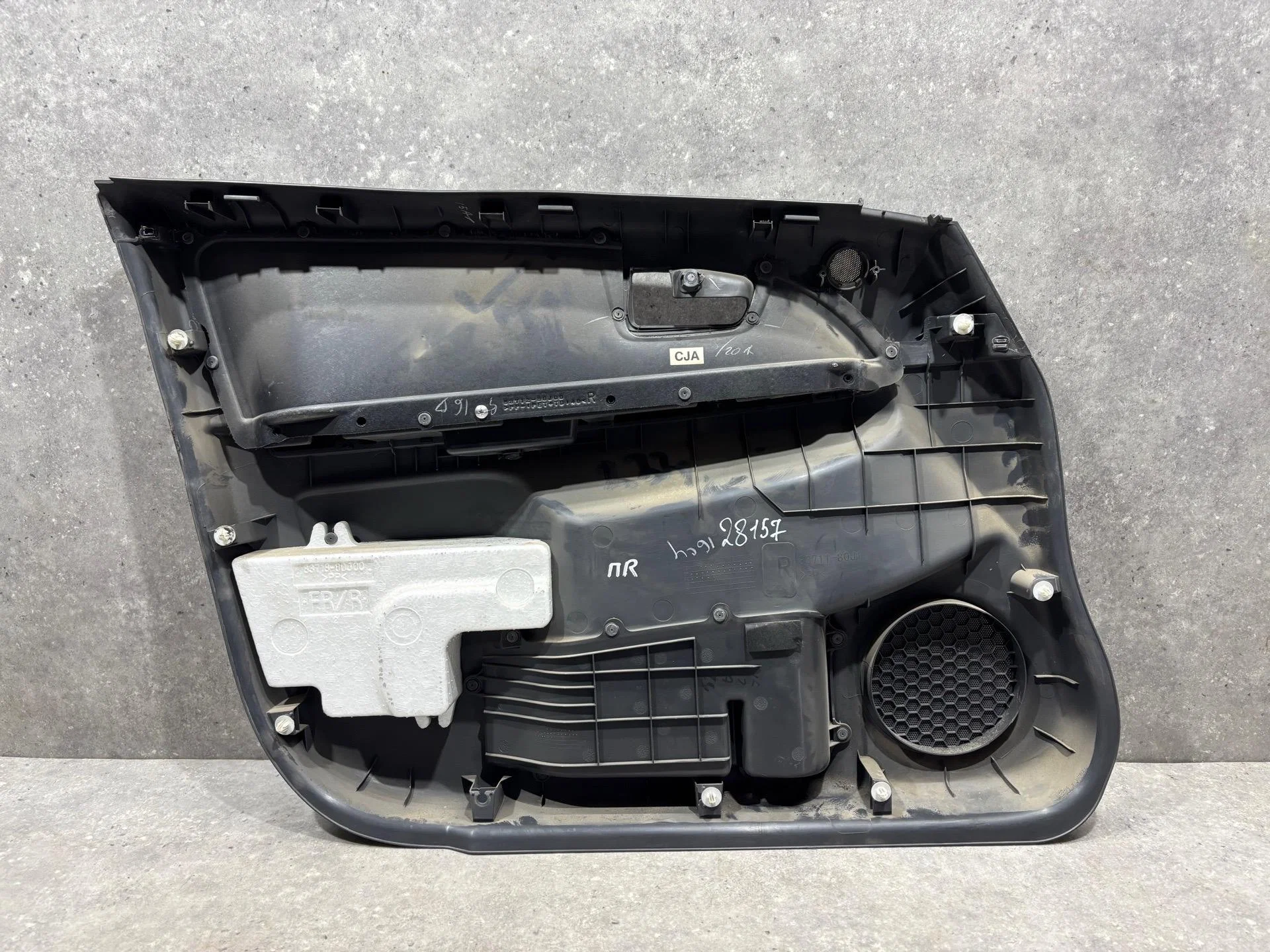 Обшивка двери передней правой Suzuki SX4 1 YA21S - миниатюра 6