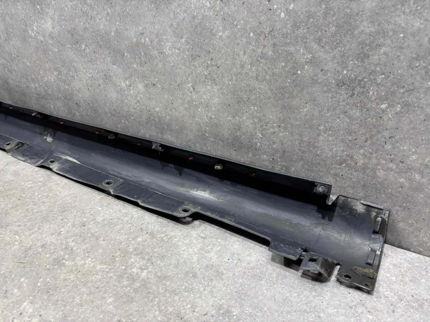 Накладка на порог левая Toyota Avensis 7585205010 - миниатюра 6