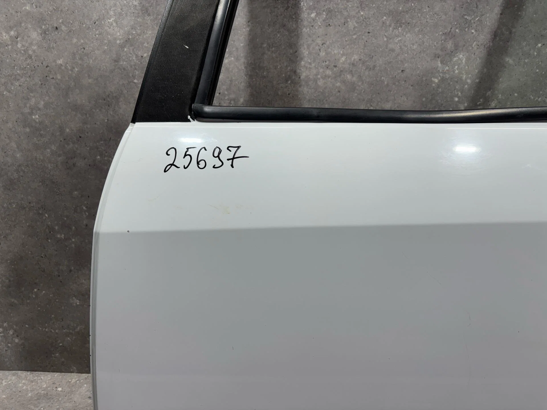 Дверь задняя левая Renault Symbol 2 LU01 2010 - миниатюра 4