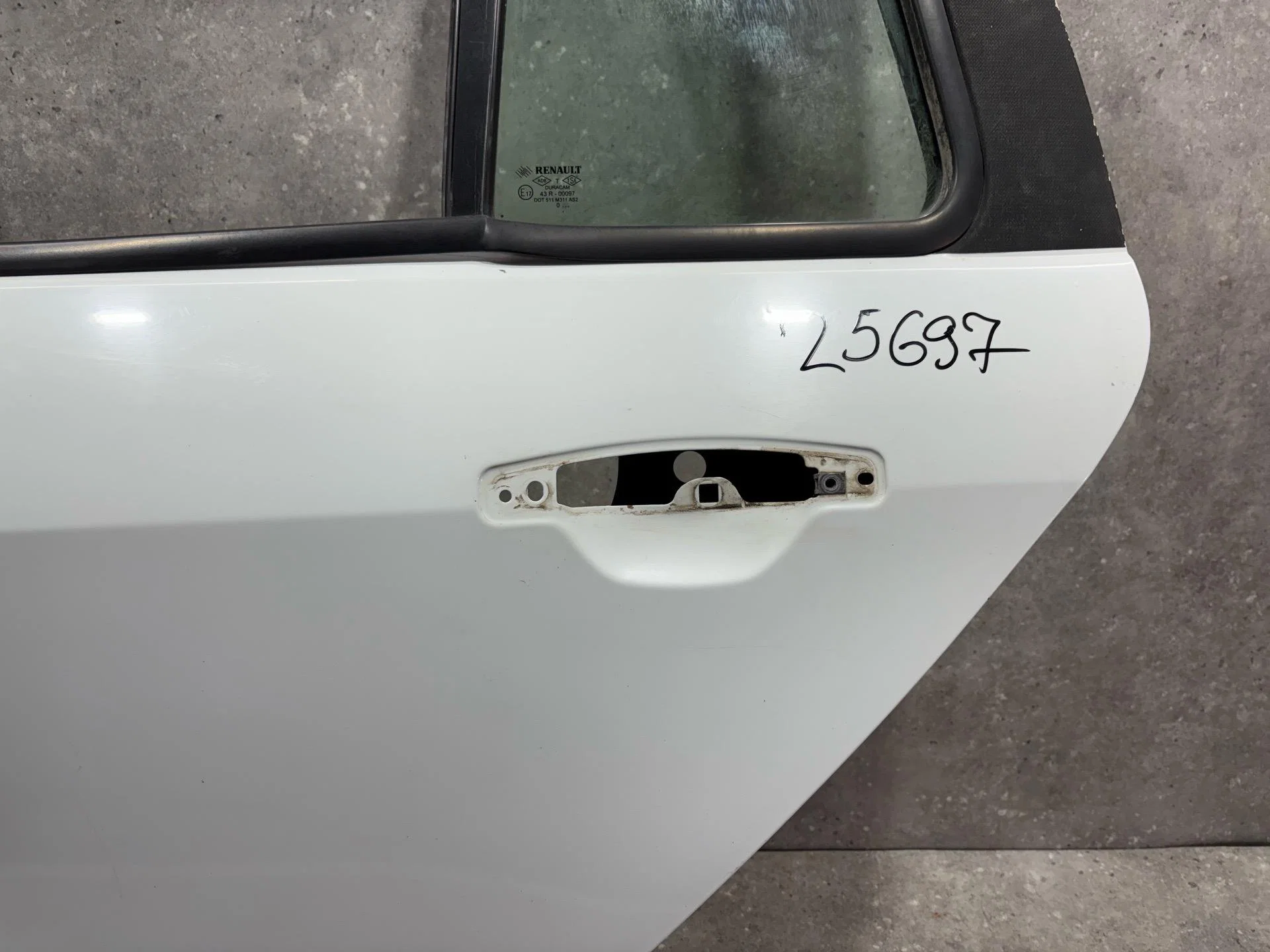 Дверь задняя левая Renault Symbol 2 LU01 2010 - миниатюра 5