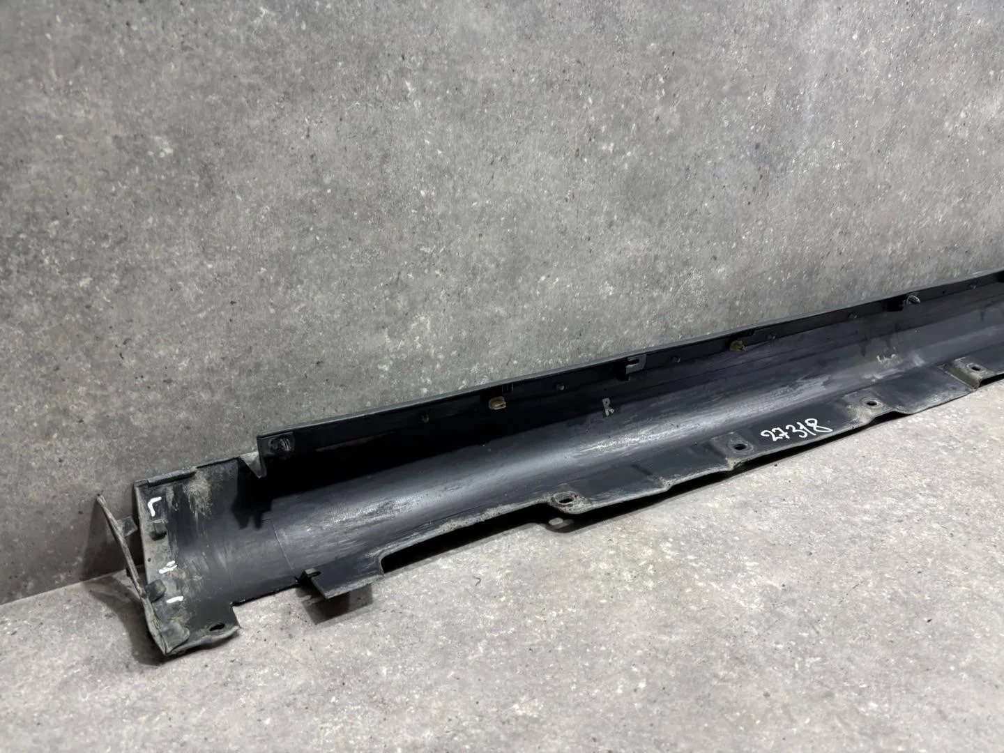 Накладка на порог правая Toyota Avensis 7585105010 - миниатюра 6