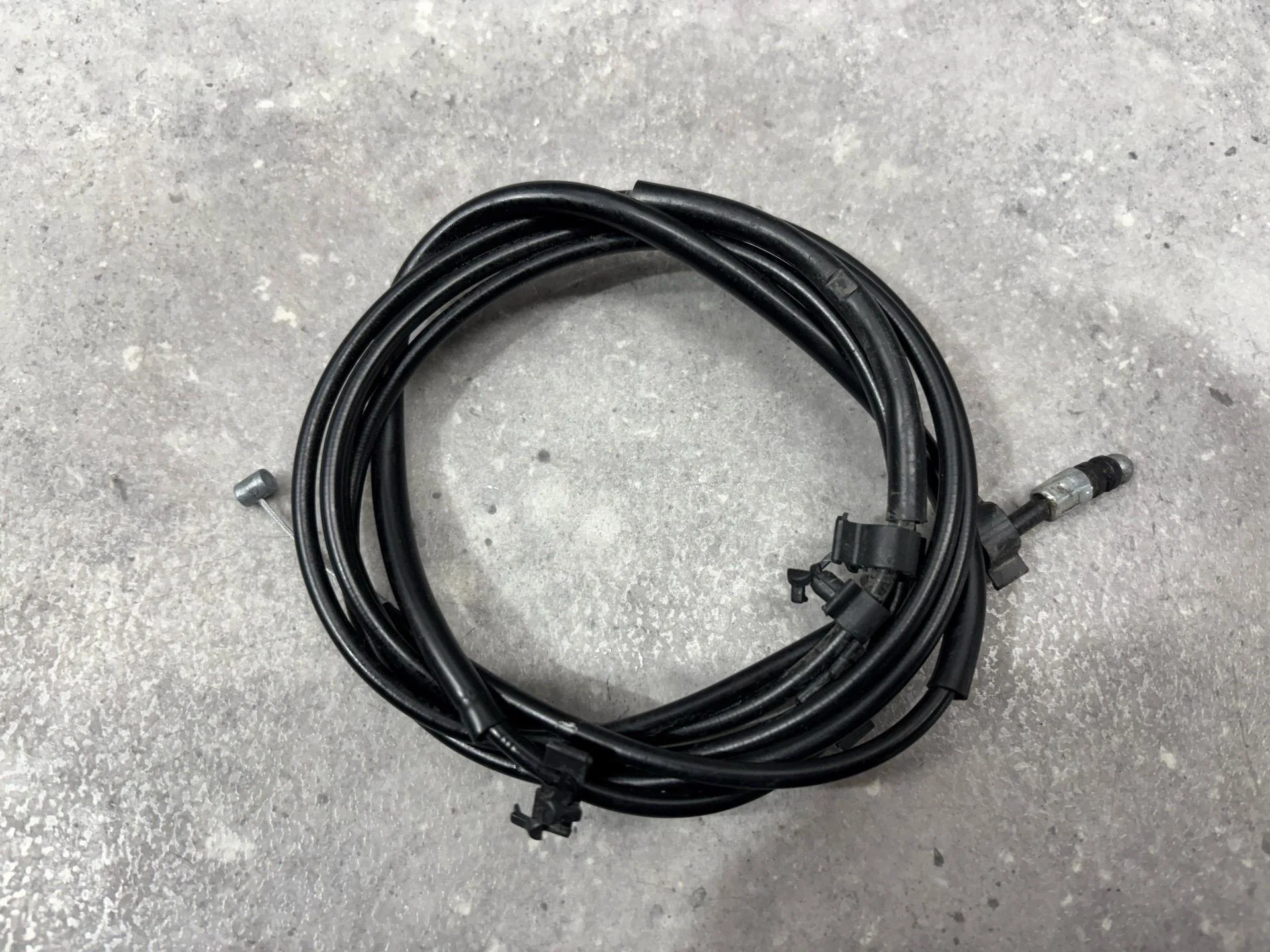 Трос капота Jetour X90 Plus 1 2023 F088402130 - миниатюра 4