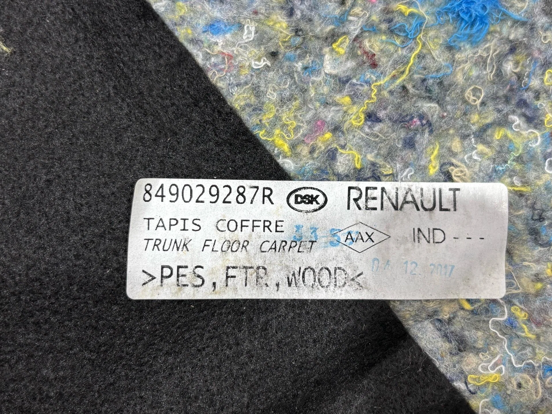 Пол багажника Renault Sandero 2 5S 2017 849029287R - миниатюра 7