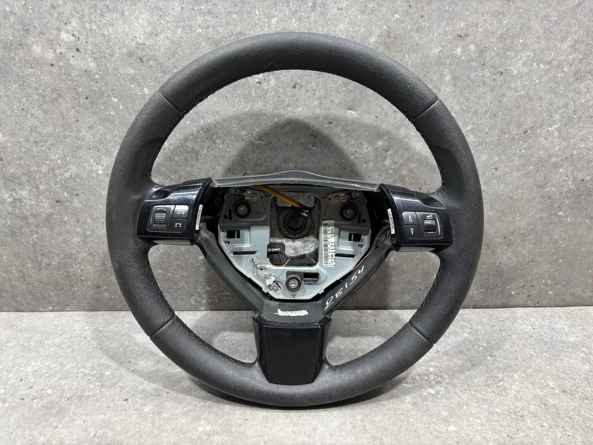 Руль Opel Astra H рест. L48 2007 13251121 - изображение 1