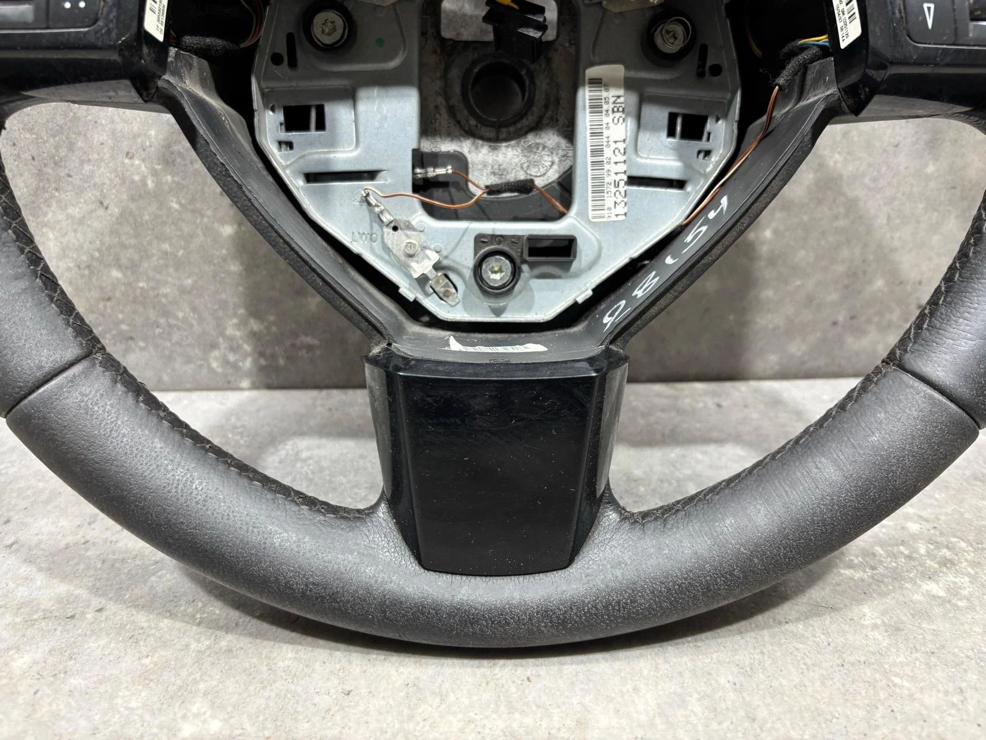 Руль Opel Astra H рест. L48 2007 13251121 - миниатюра 5