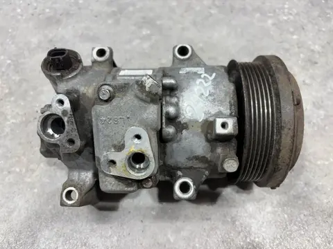 Компрессор кондиционера Toyota Avensis 3 T270