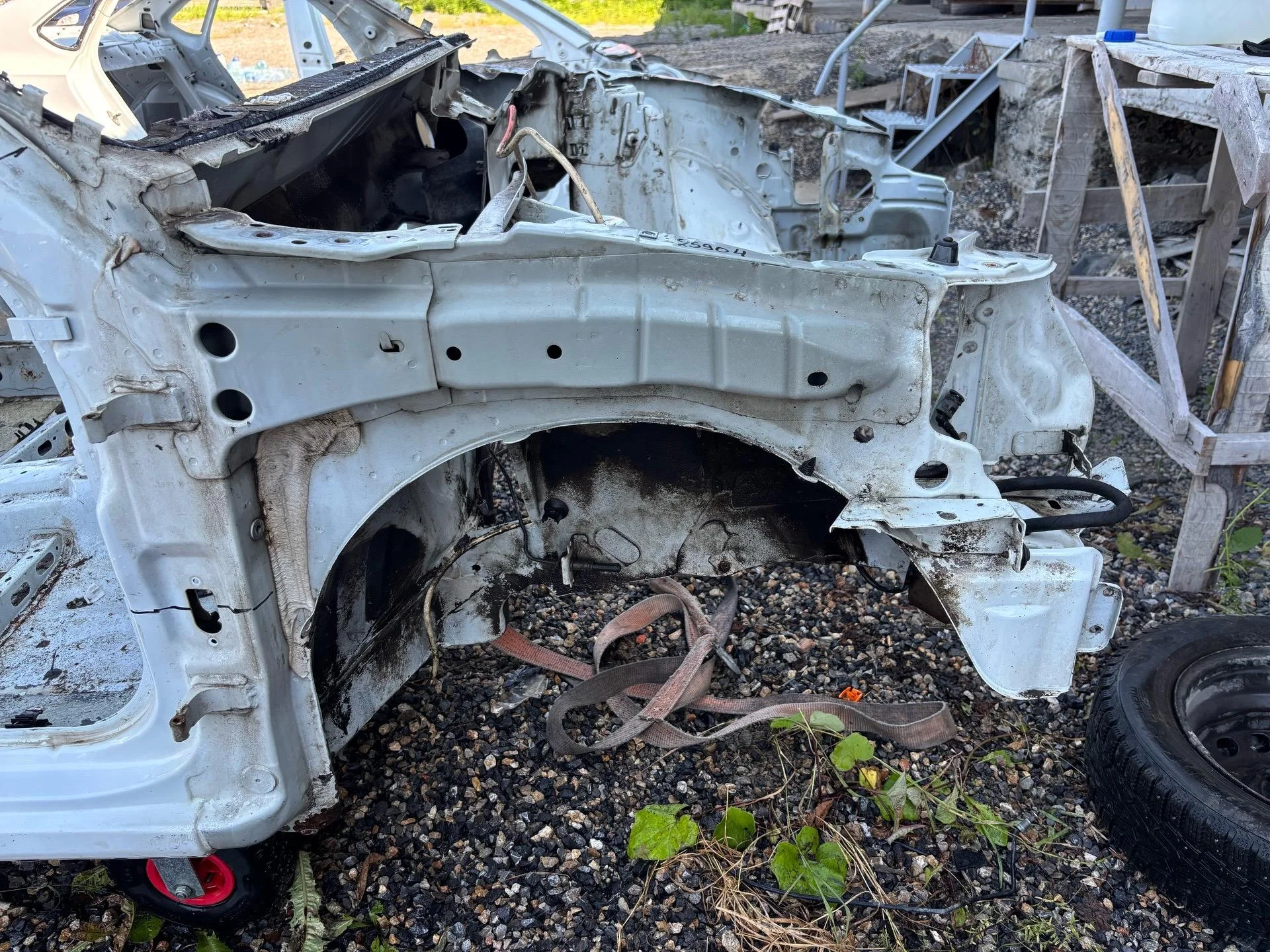Лонжерон передний правый Renault Symbol 2 LU01 - изображение 1