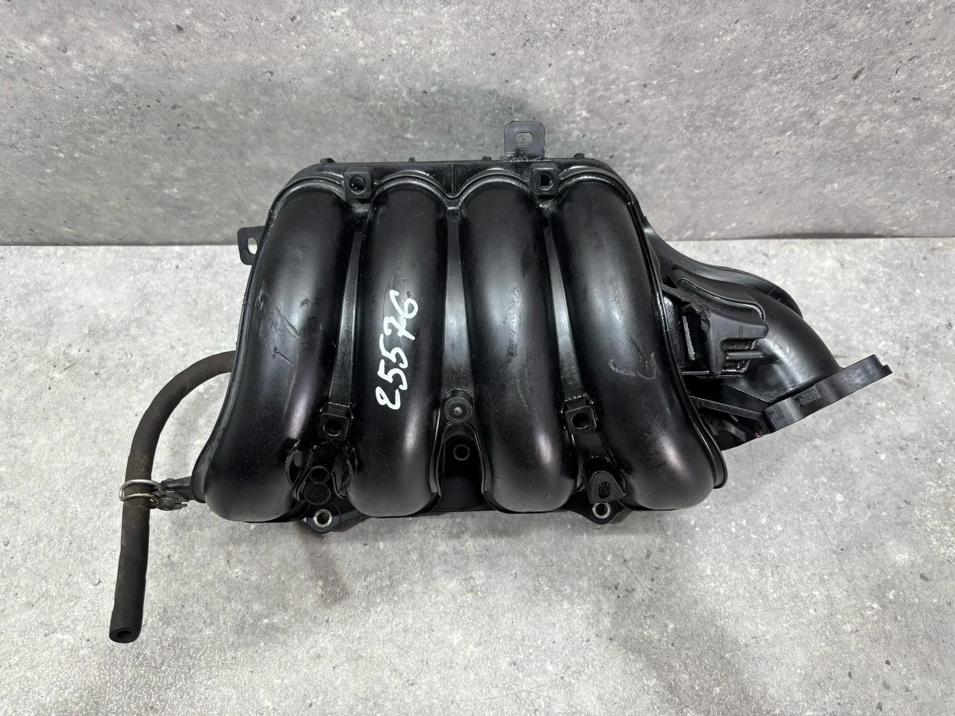 Впускной коллектор Toyota RAV4 3 XA30 ACA30 2008 - миниатюра 2