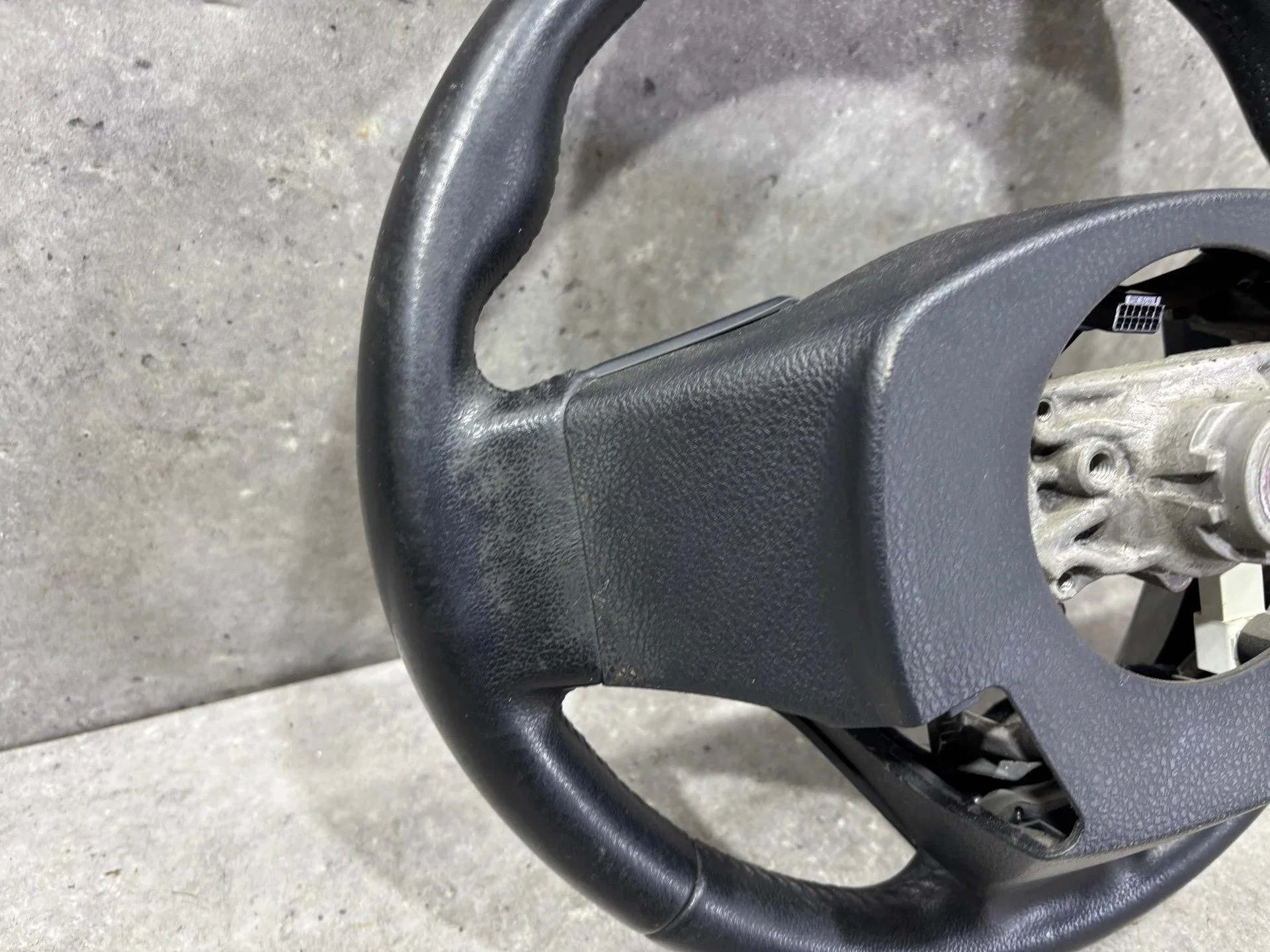 Руль Toyota Corolla 11 E180 NDE180 2013 - миниатюра 8