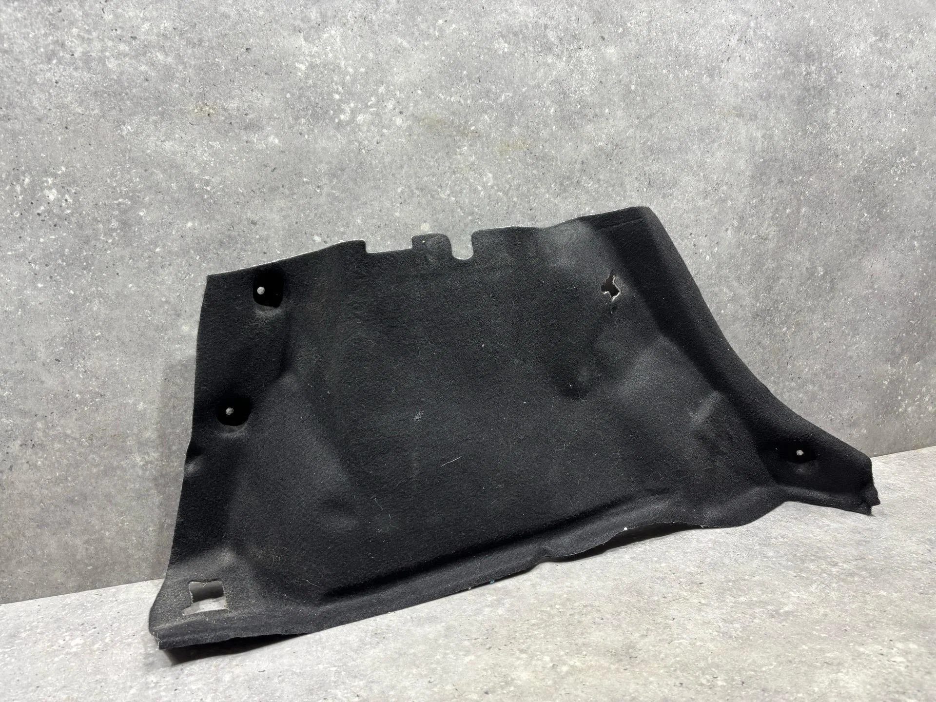 Обшивка отсека багажника левая Renault Sandero 2 - миниатюра 3