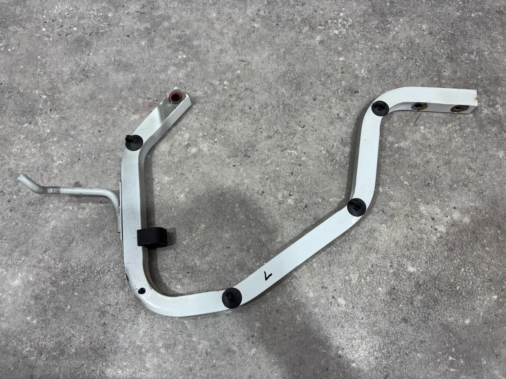 Петля крышки багажника левая Renault Logan 2 L8 - миниатюра 3