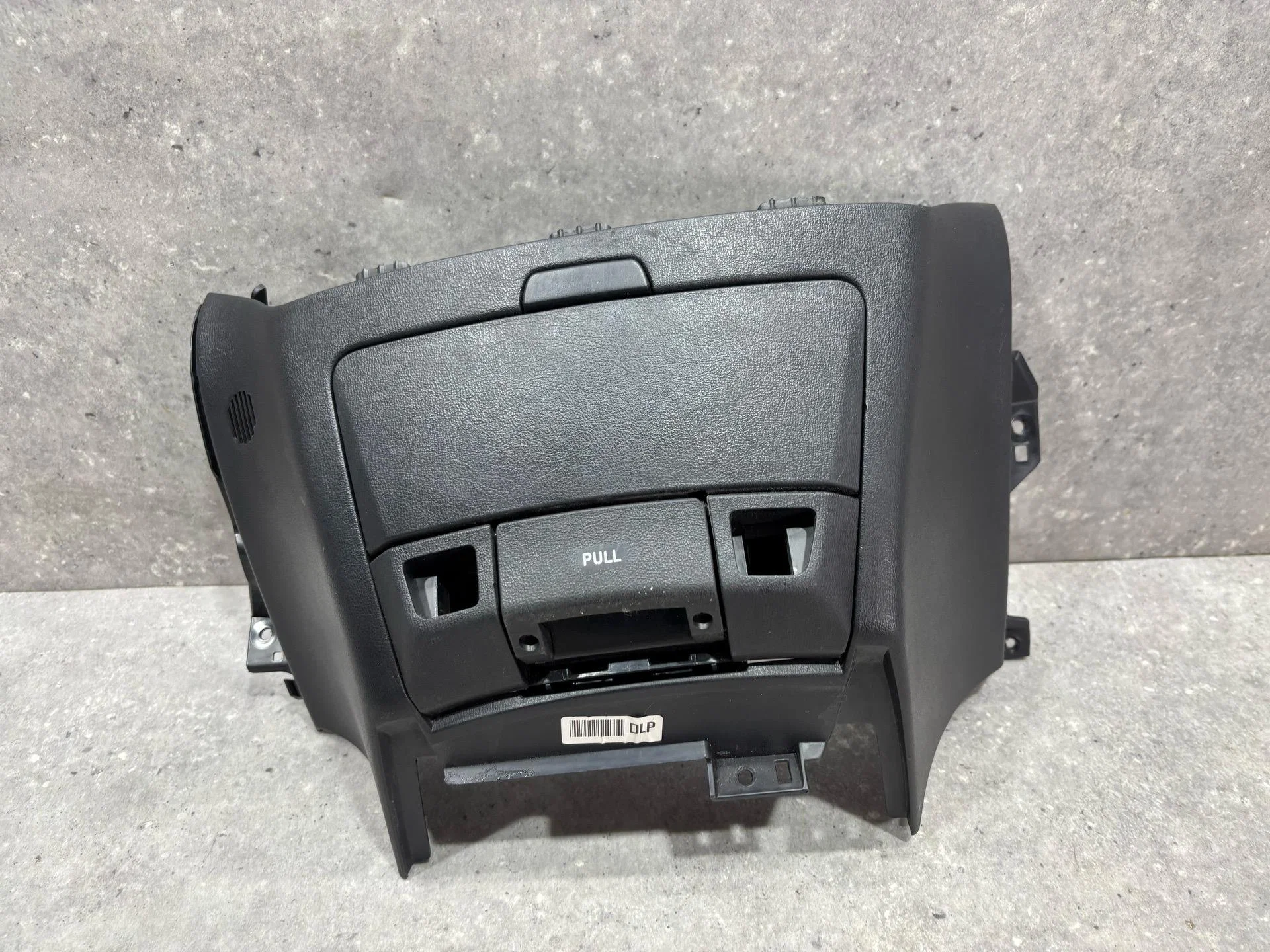 Бардачок Hyundai Elantra 4 HD 2010 847812H0009P - изображение 1