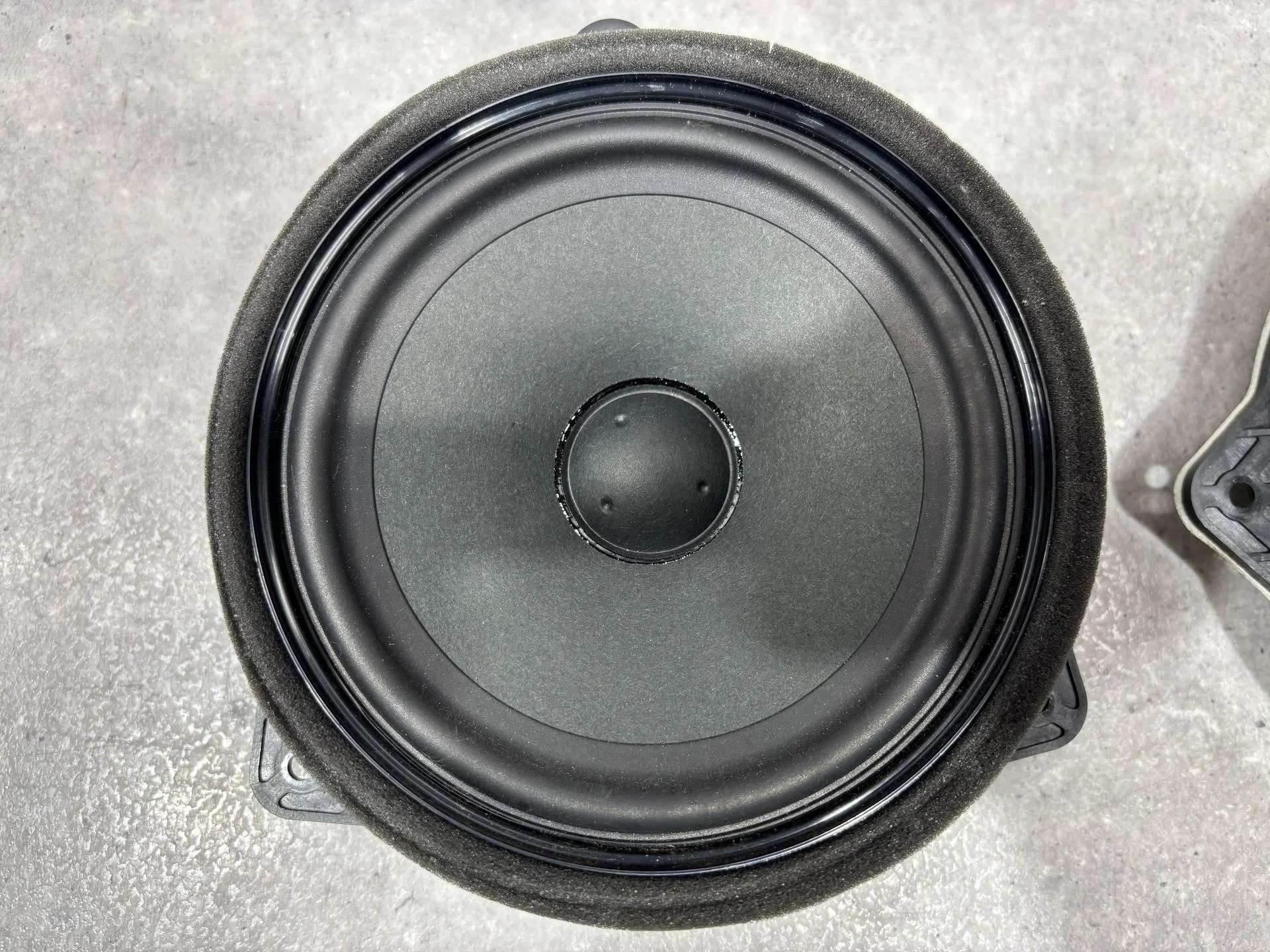 Динамик Jetour X90 Plus 1 2023 F167909015 - миниатюра 5