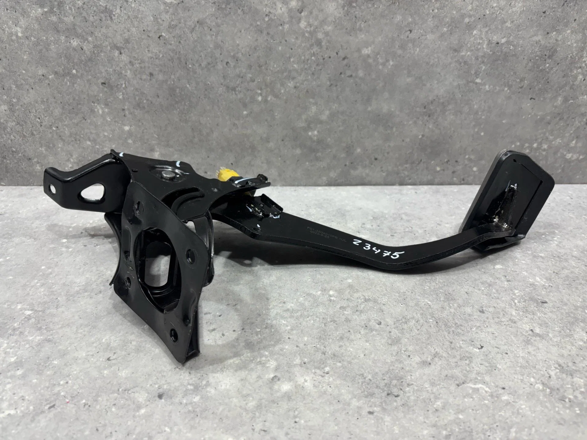 Педаль тормоза Jetour X90 Plus 1 2023 F013504010FB - миниатюра 6