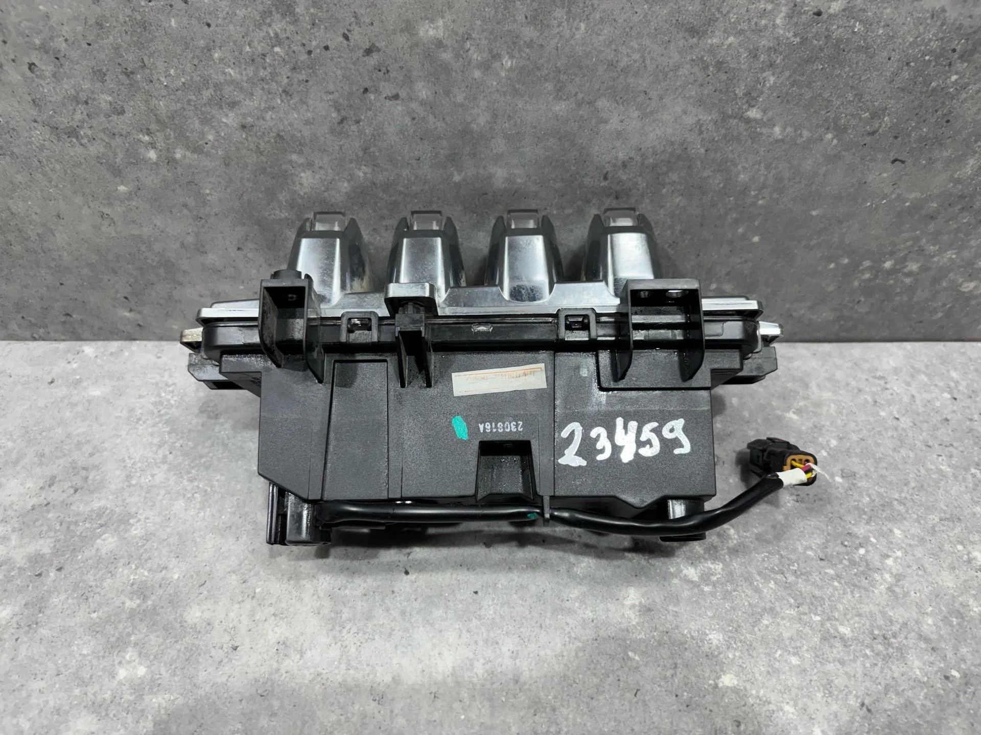 Фара противотуманная левая Jetour X90 Plus 1 2023 - миниатюра 2