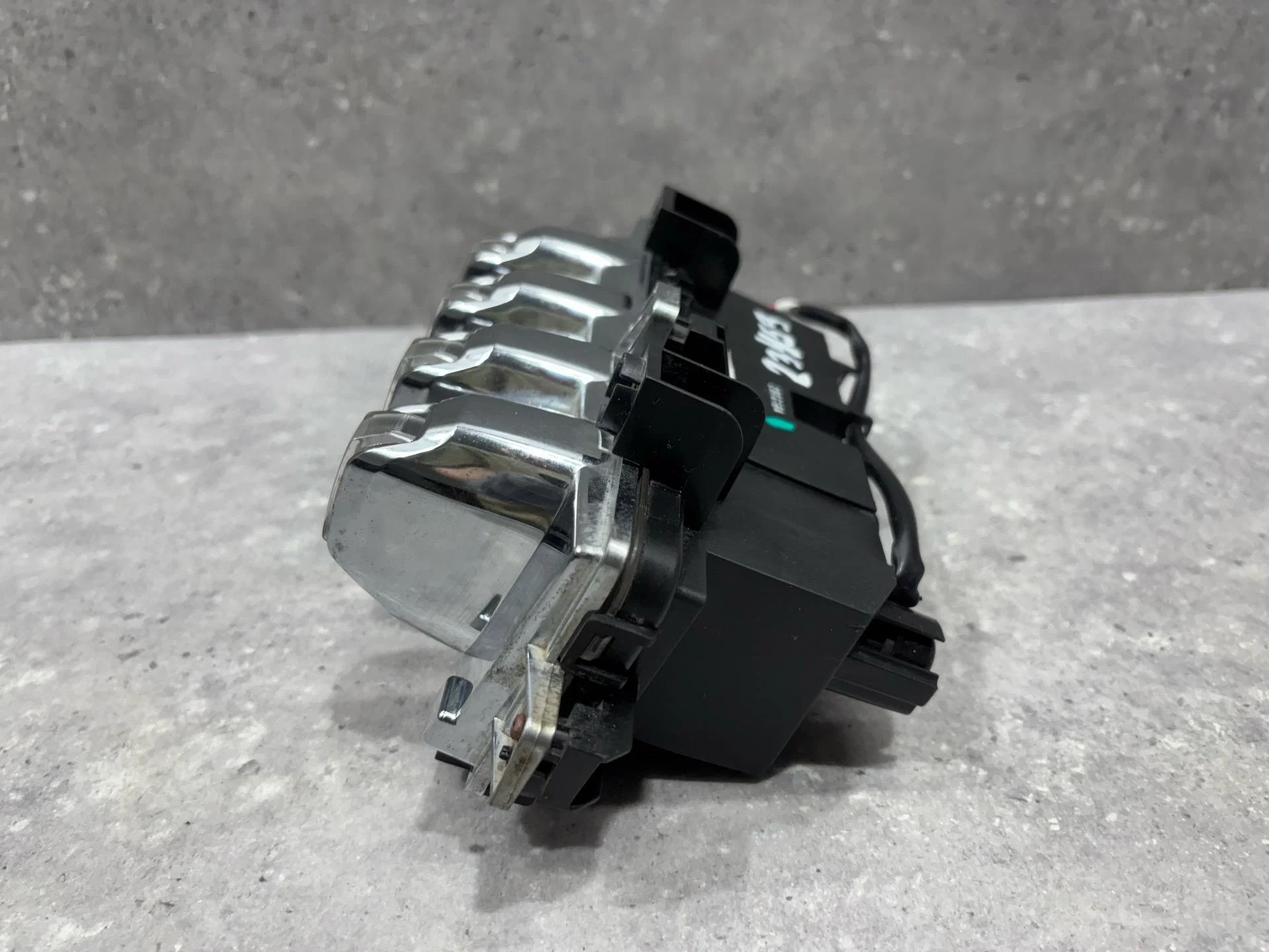 Фара противотуманная левая Jetour X90 Plus 1 2023 - миниатюра 4