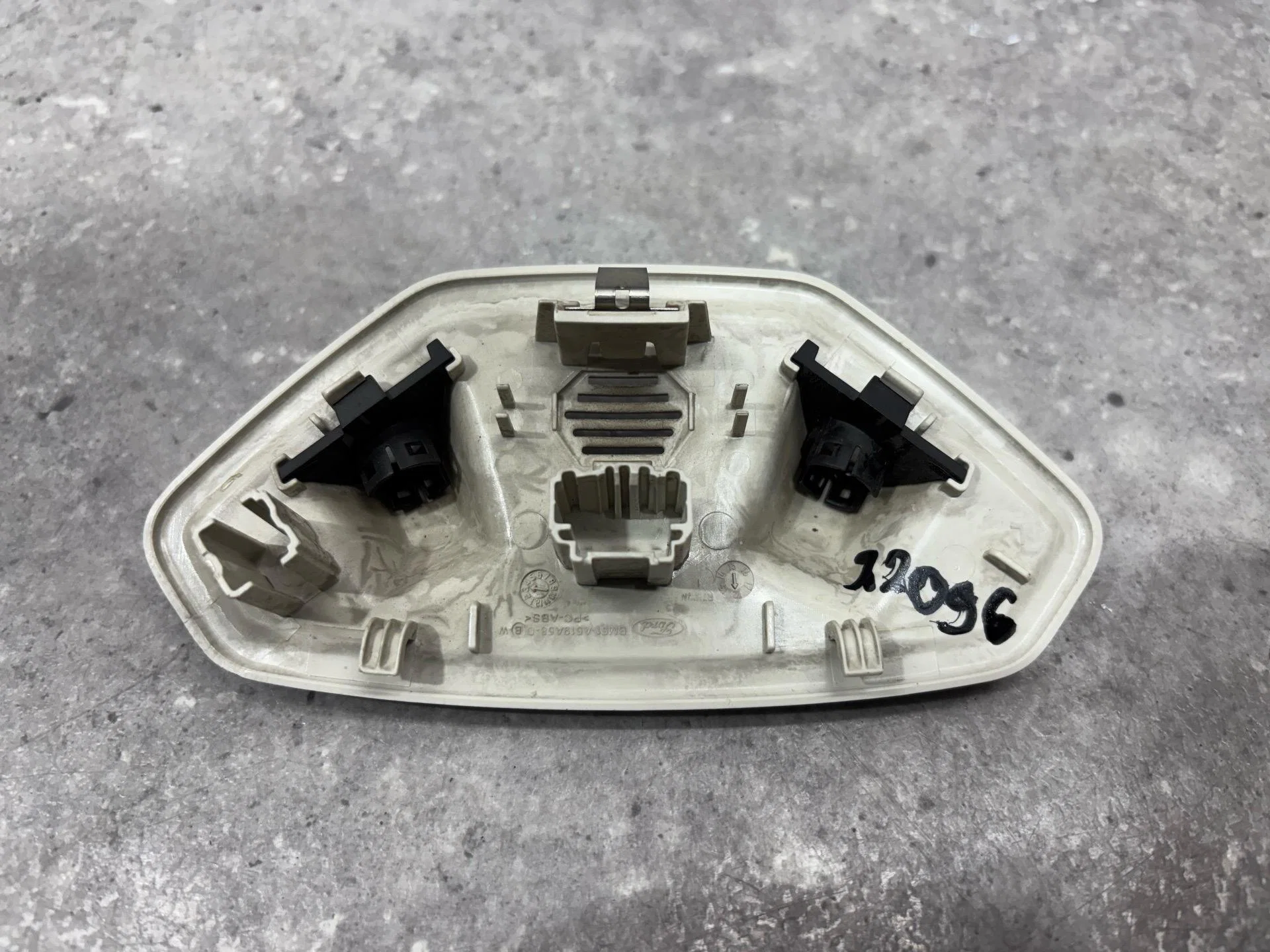 Датчик сигнализации Ford Focus 3 CB8 2012 1796074 - миниатюра 3
