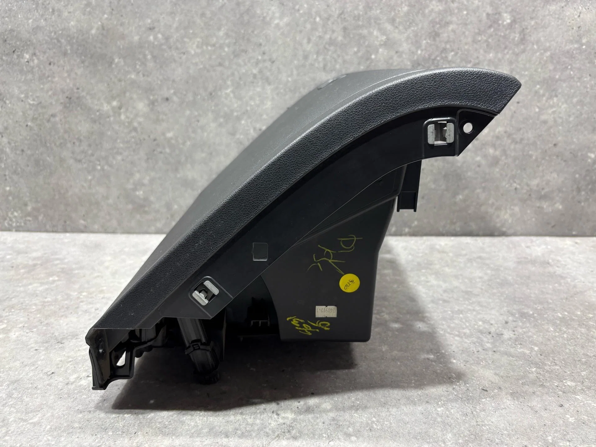 Бардачок Volkswagen Jetta 6 162 2013 5C7857114E82V - миниатюра 7