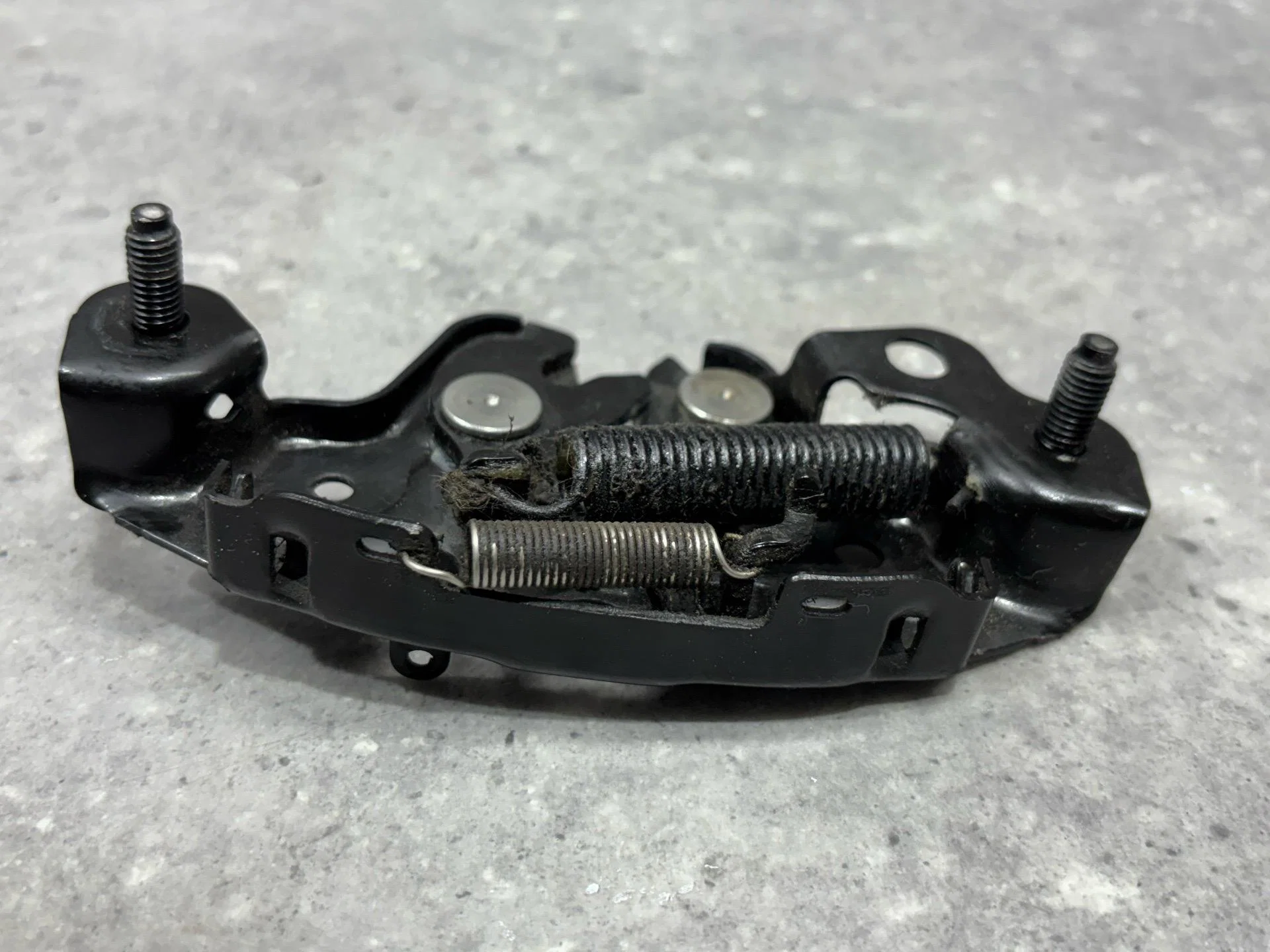 Замок капота Nissan Qashqai J11 рест. J11 2020 - миниатюра 4
