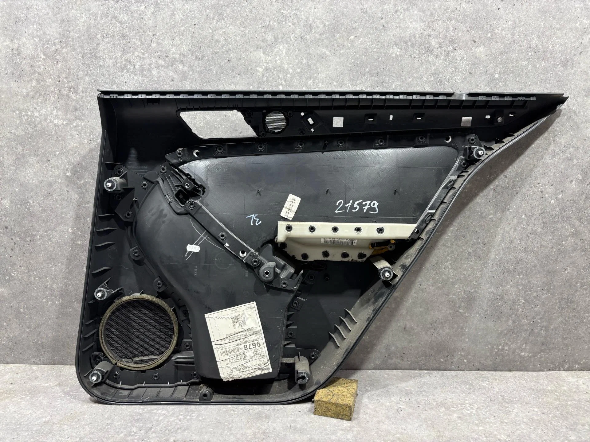 Обшивка двери задней левой Volkswagen Jetta 6 162 - миниатюра 7