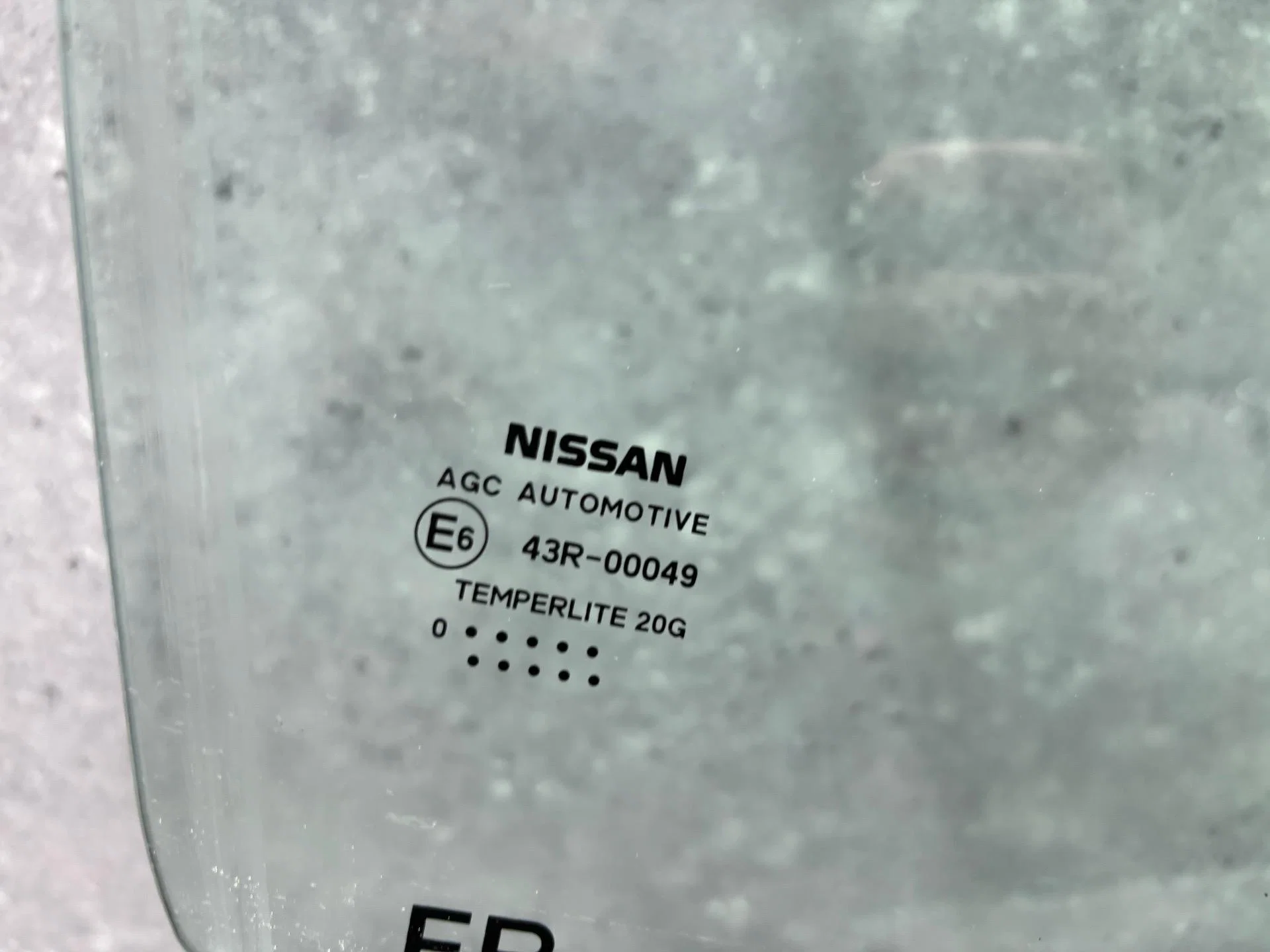 Стекло двери передней правой Nissan Qashqai - миниатюра 2