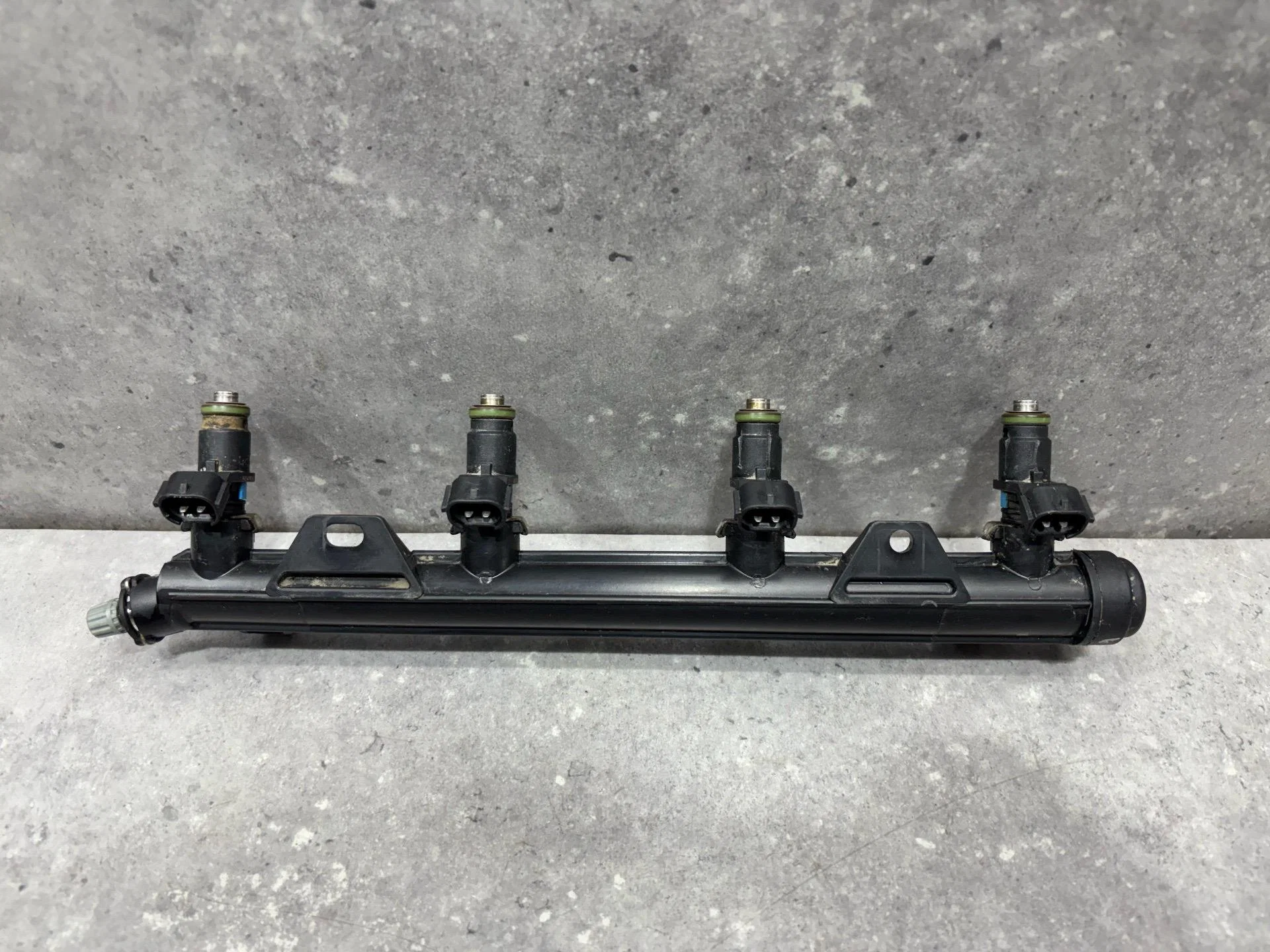 Топливная рампа Volkswagen Jetta 6 162 2013 - миниатюра 4